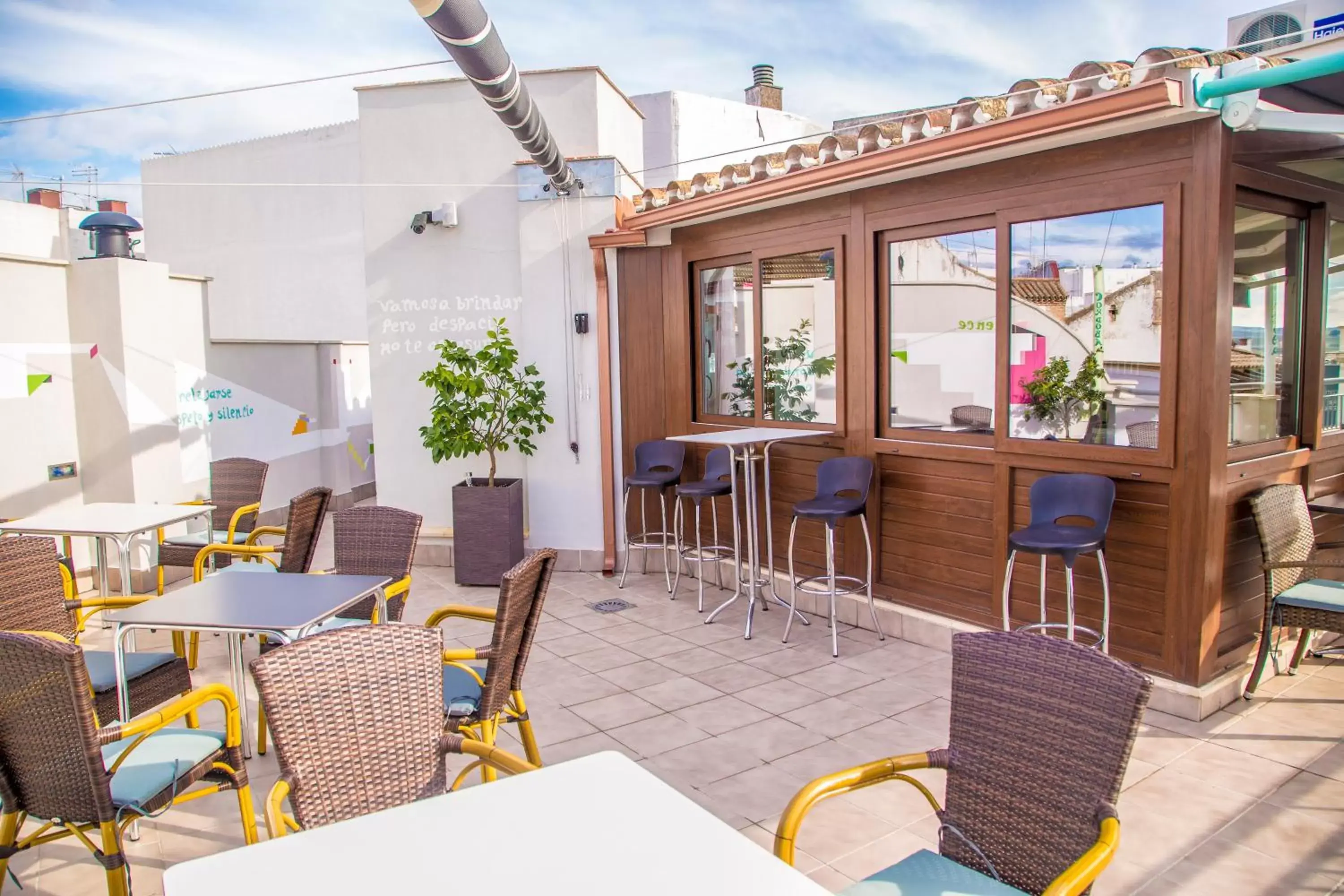 Balcony/Terrace, Restaurant/Places to Eat in Cordoba Carpe Diem