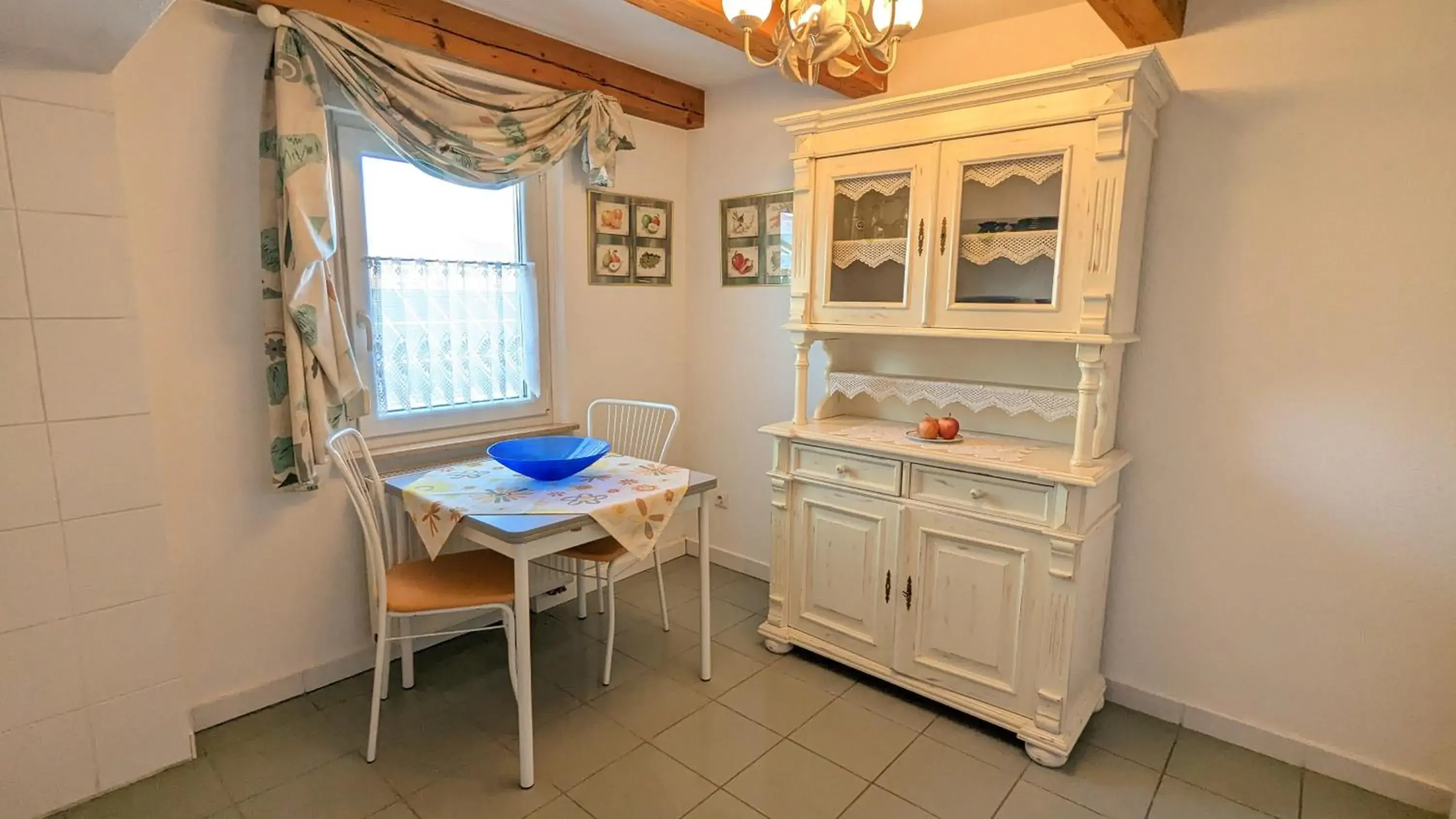 Kitchen or kitchenette, Dining Area in Ambient Hotel am Europakanal