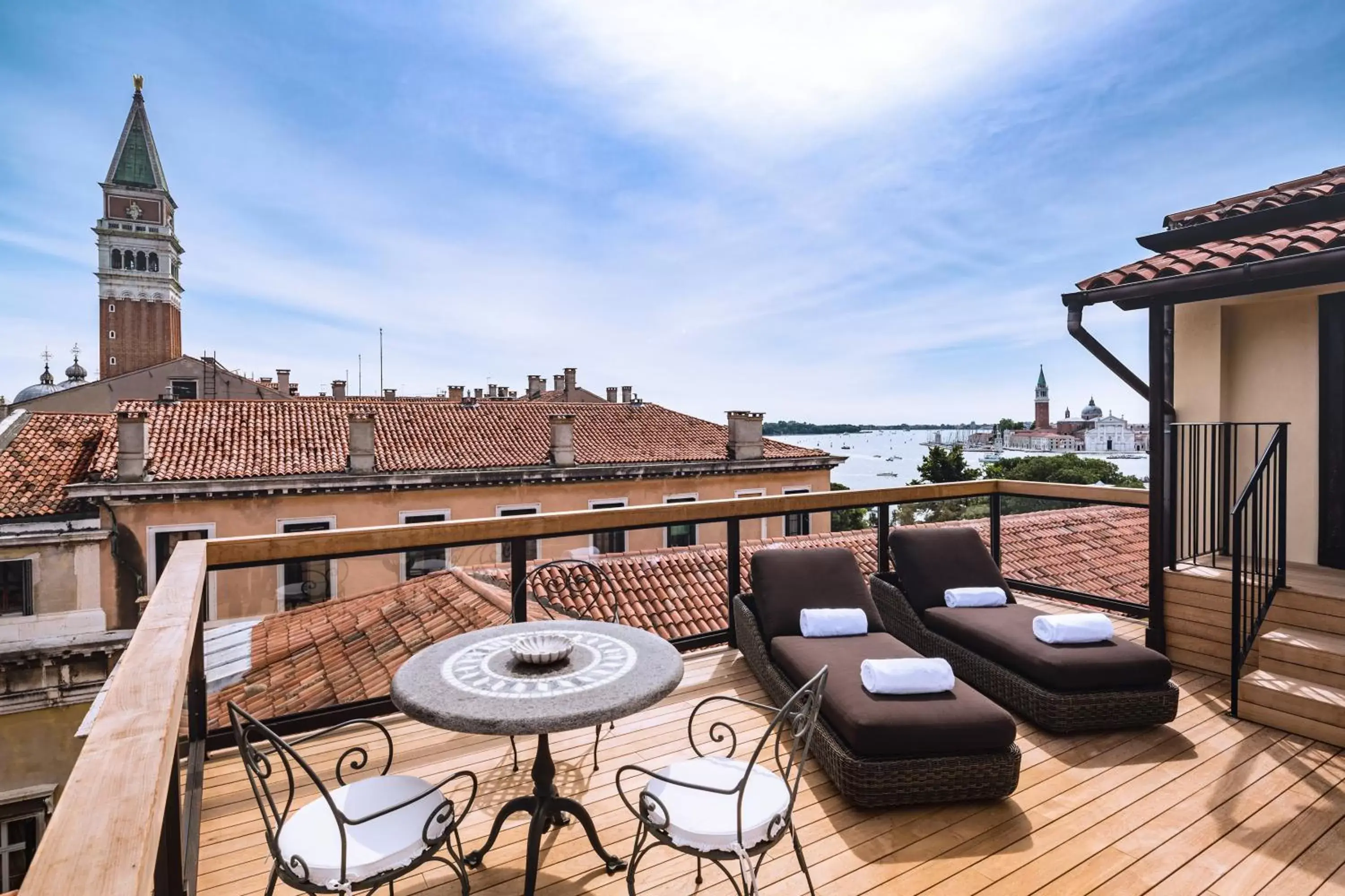 Sea view, Balcony/Terrace in Baglioni Hotel Luna - The Leading Hotels of the World