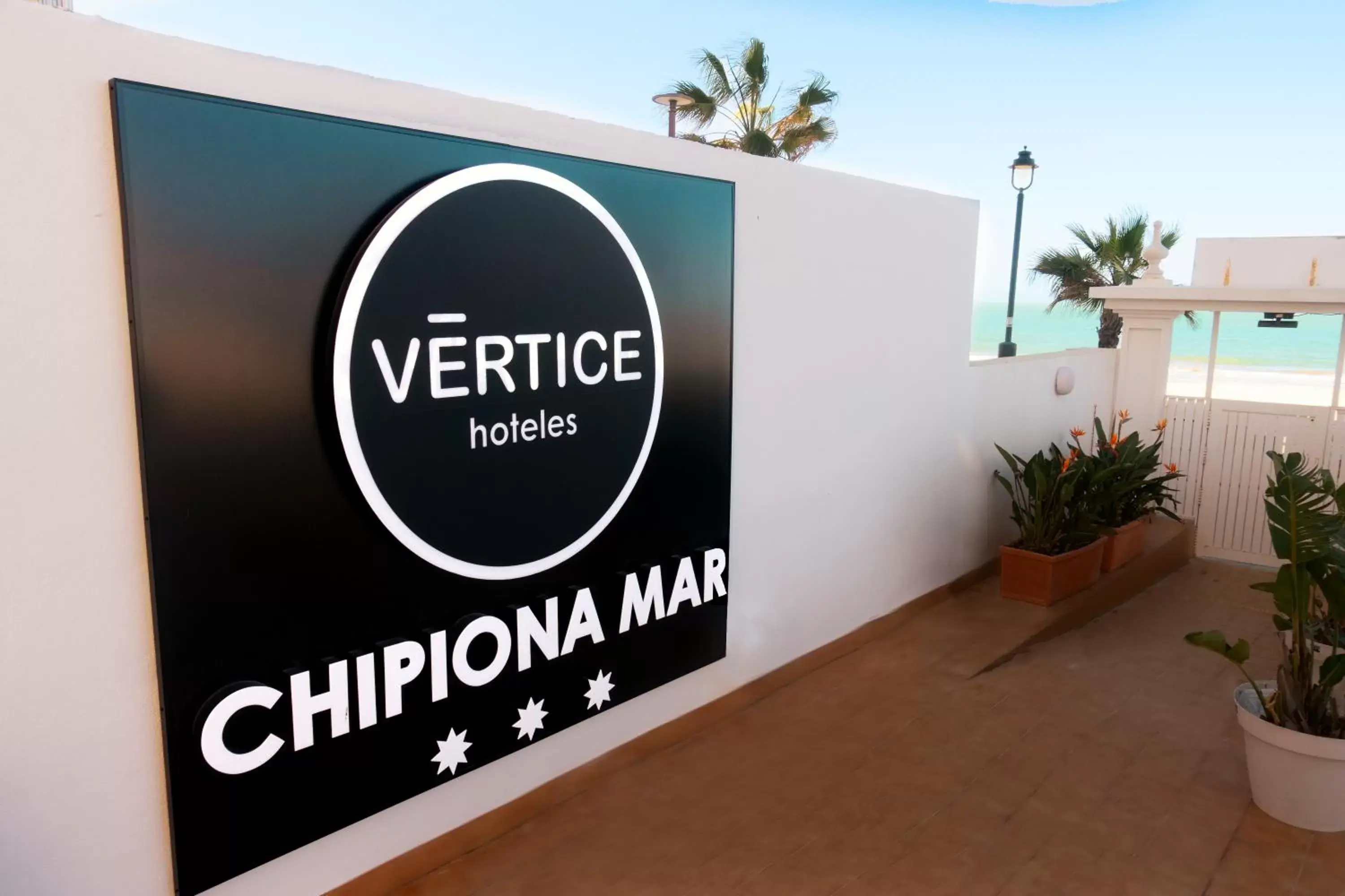 Property building, Property Logo/Sign in Hotel Vértice Chipiona Mar Property building, Property Logo/Sign in Hotel Vértice Chipiona Mar