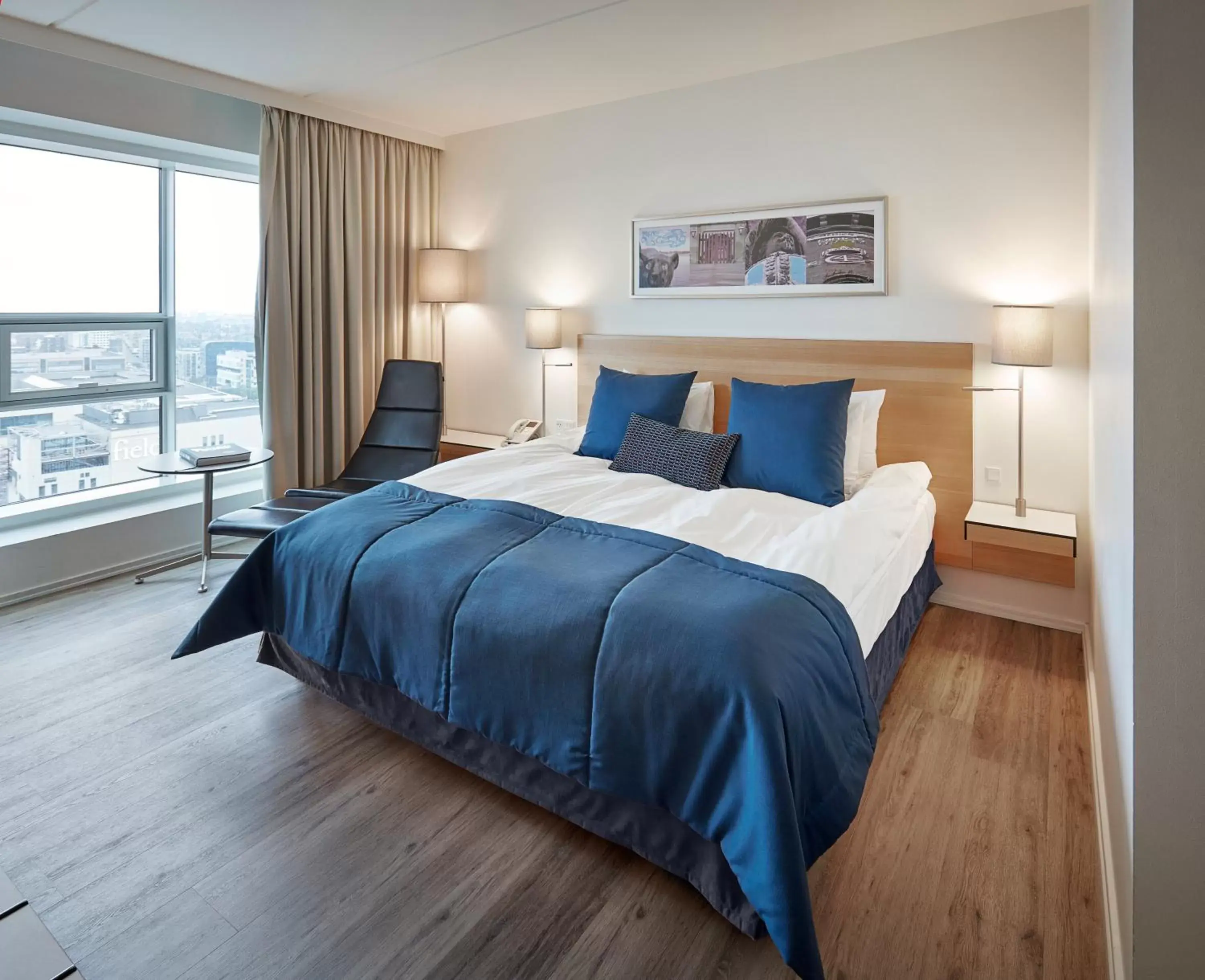 Bedroom, Bed in Crowne Plaza Copenhagen Towers, an IHG Hotel