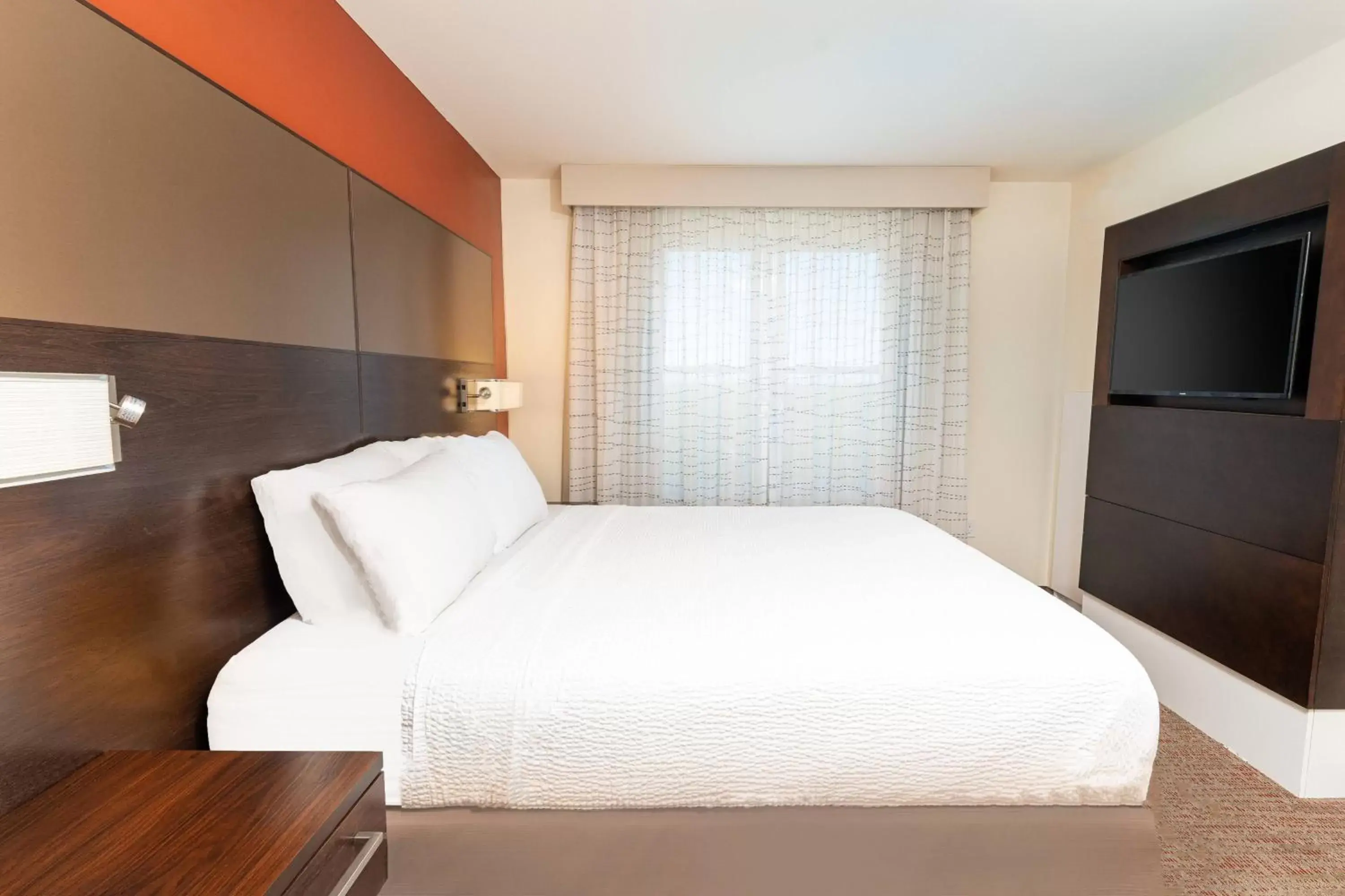 Bedroom, Bed in Residence Inn by Marriott Decatur Forsyth