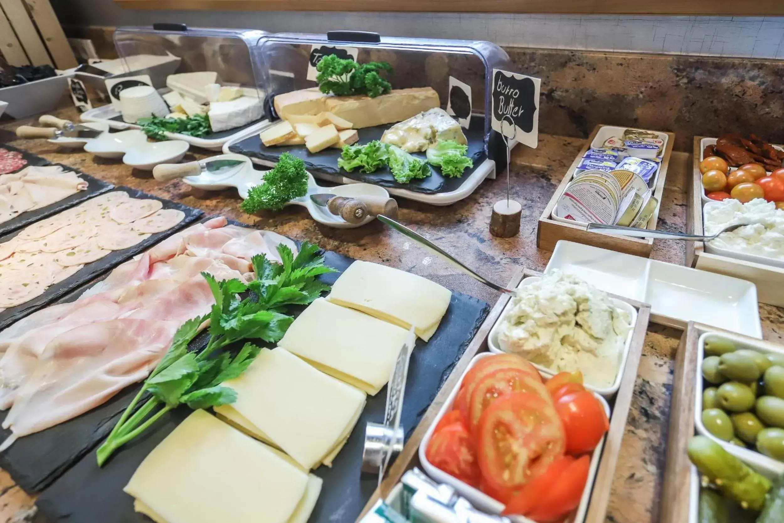 Continental breakfast in Hotel Villa Groff