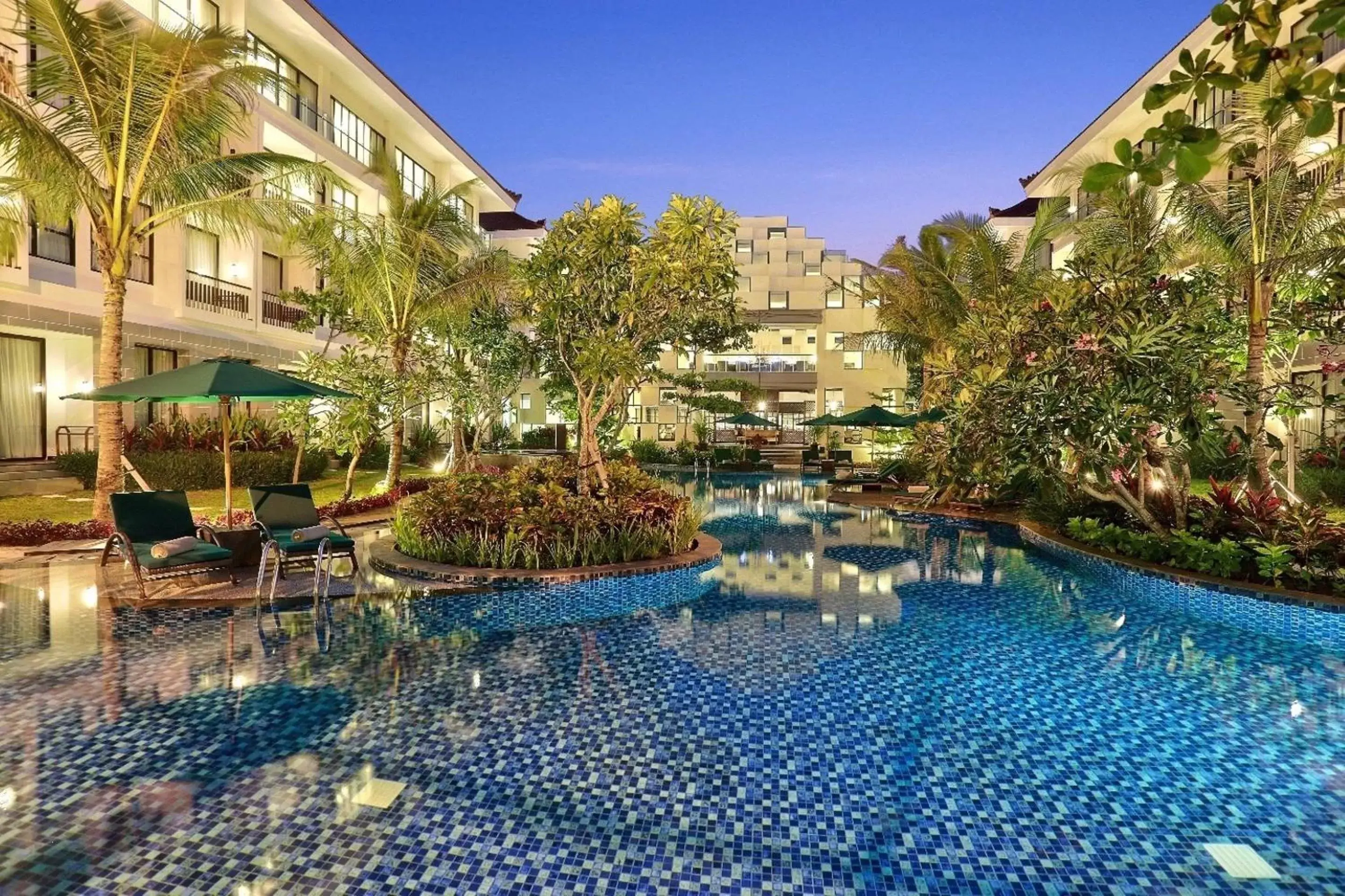 Swimming Pool in Bali Nusa Dua Hotel
