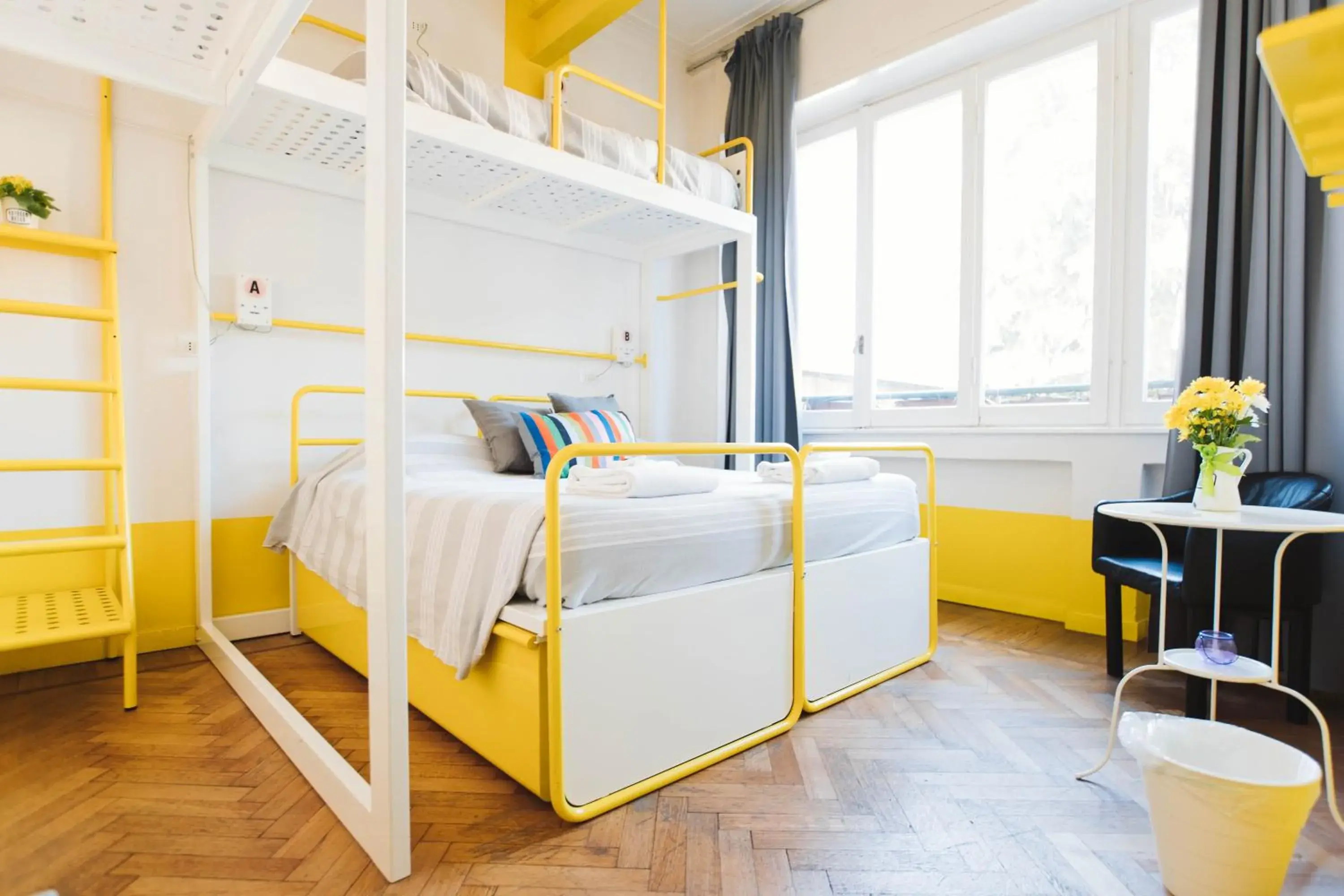 Bed, Bunk Bed in Ostello Bello Lake Como