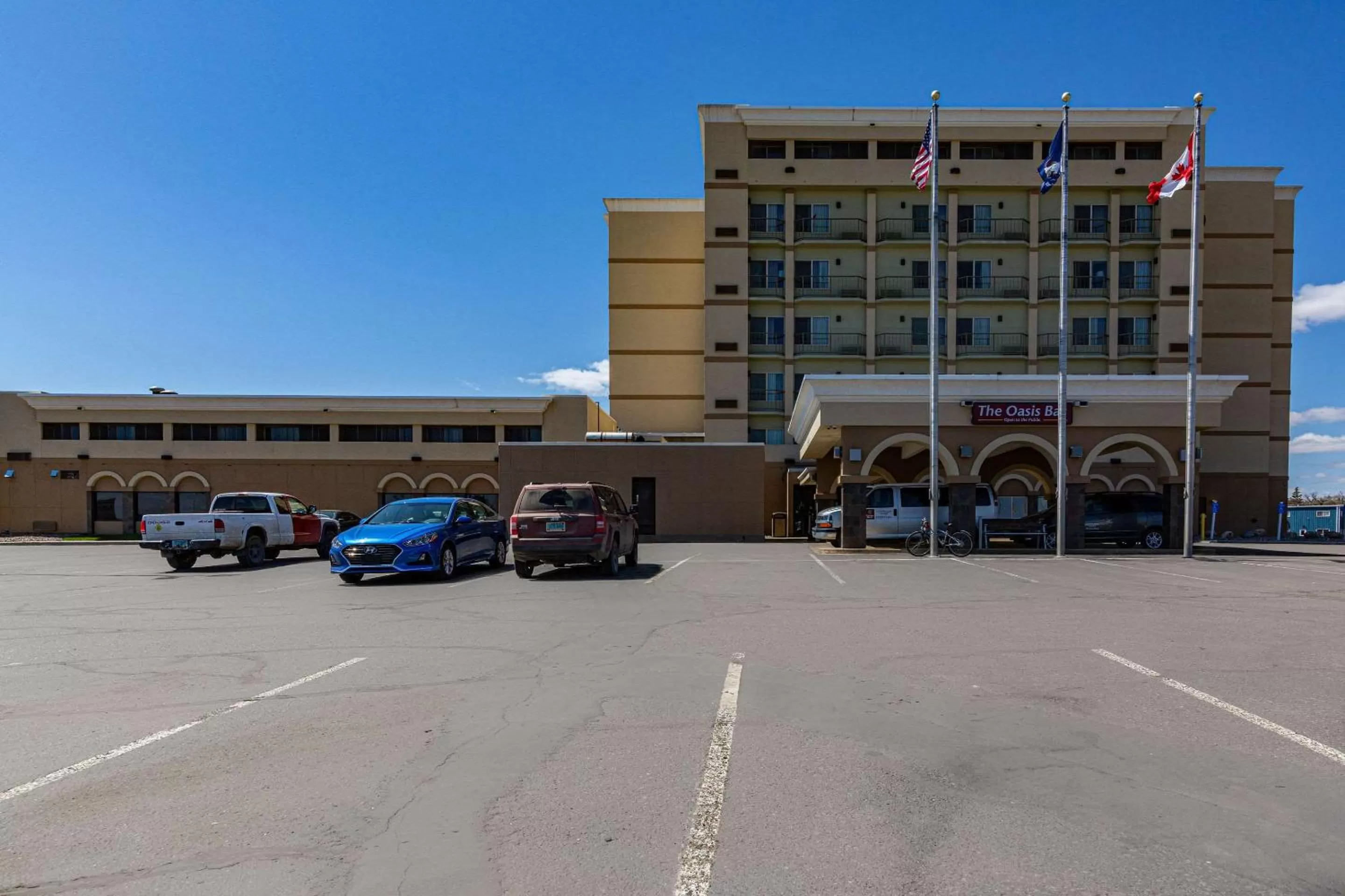 Property building in Clarion Hotel Convention Center