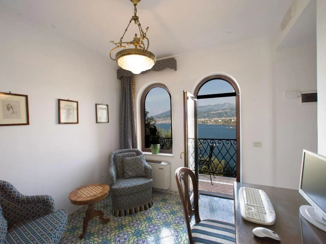 Living room, Seating Area in Hotel La Tonnarella