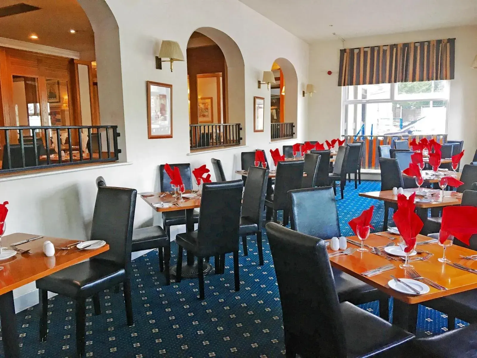 Restaurant/Places to Eat in Carrington House Hotel