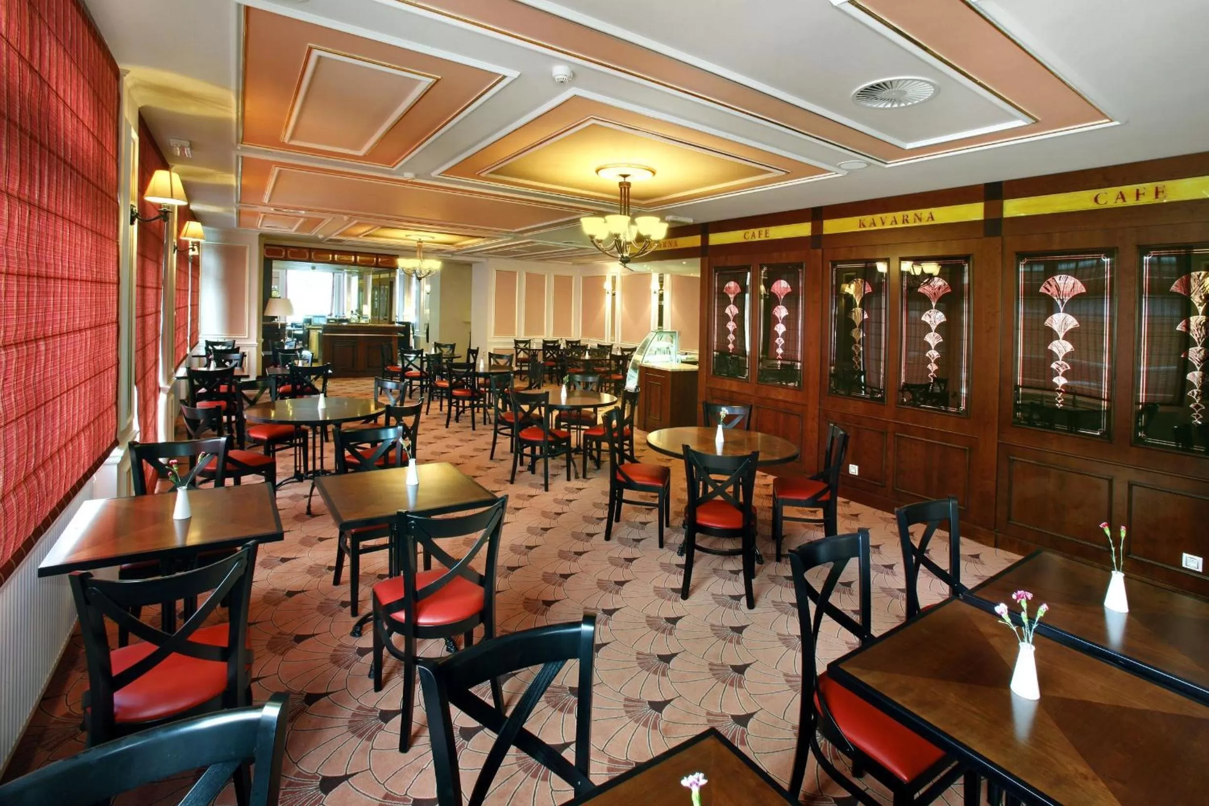 Restaurant/places to eat in Ensana Hvězda - Imperiál - Neapol