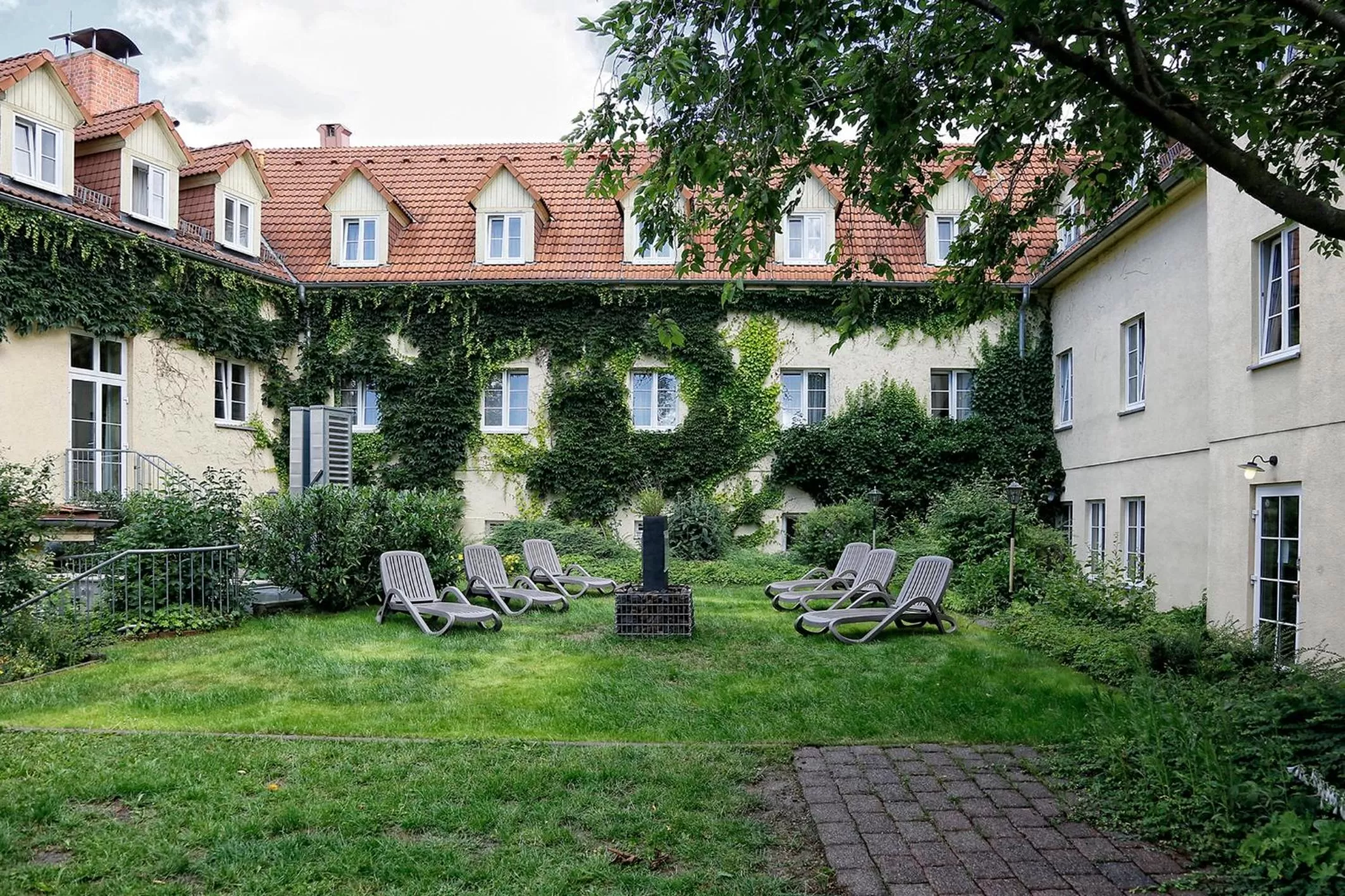 Garden in Konsumhotel Dorotheenhof Weimar
