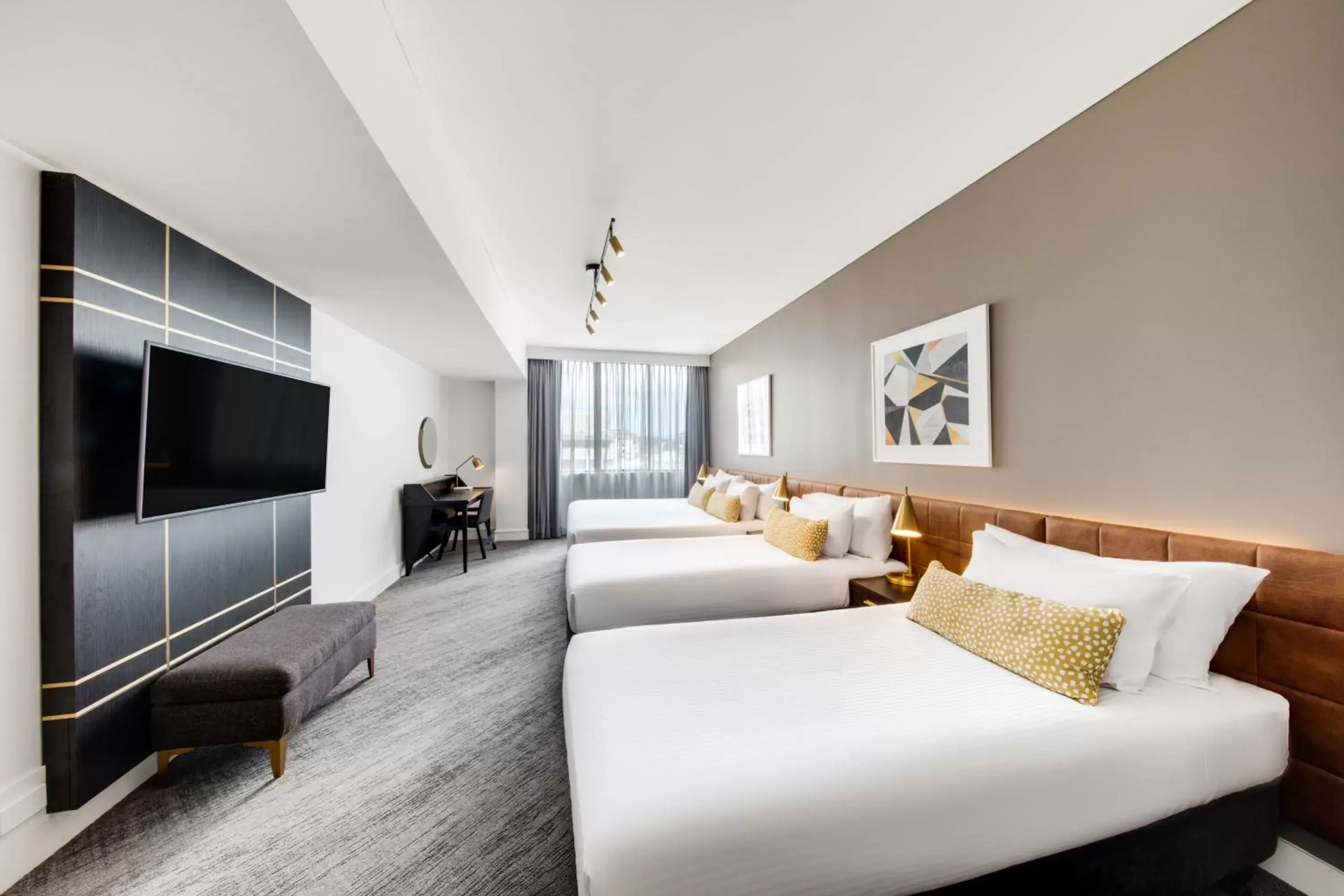 Bedroom in Vibe Hotel Sydney