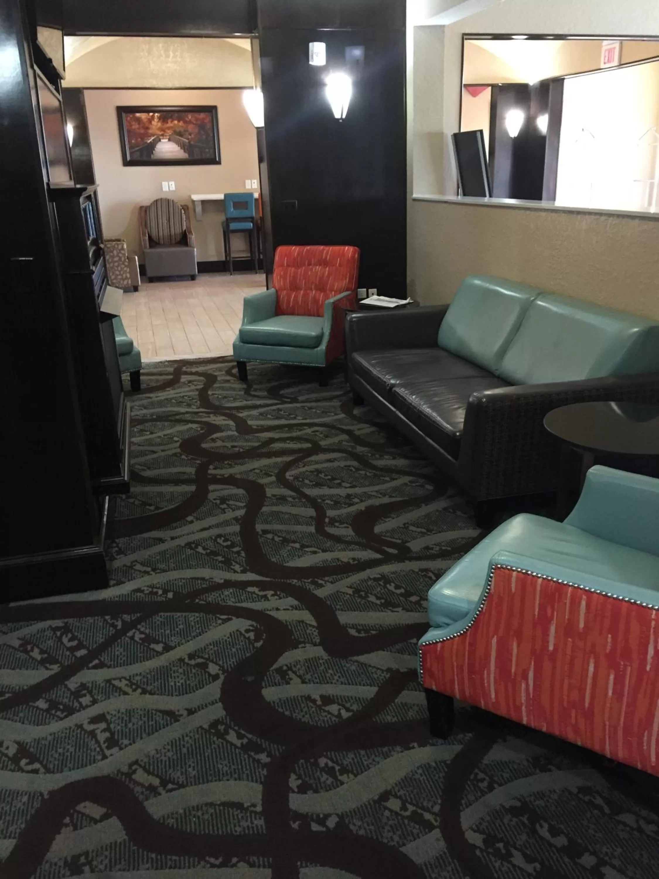 Lounge or bar in Comfort Inn & Suites, White Settlement-Fort Worth West, TX