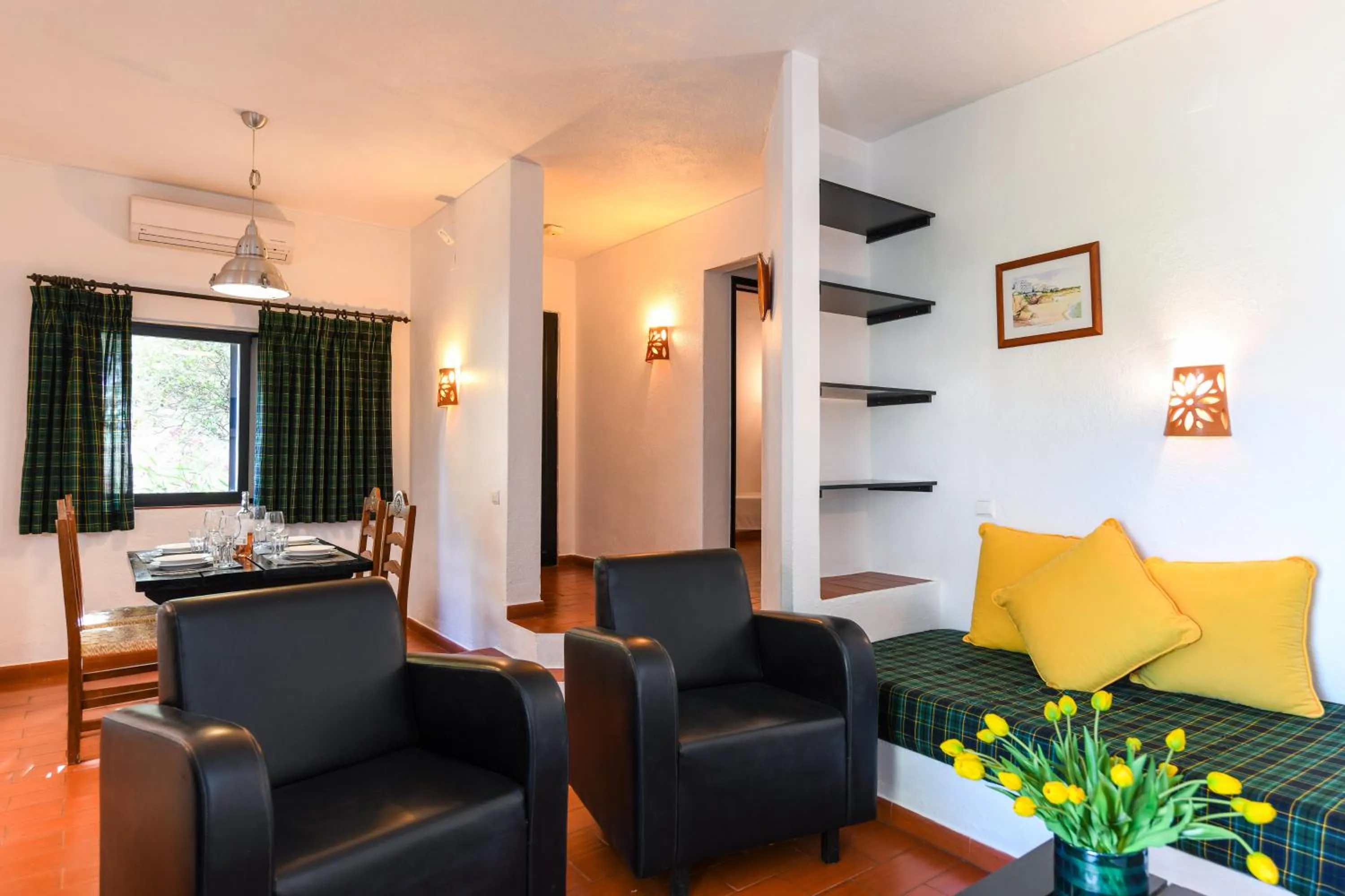 Living room in Pedras Da Rainha