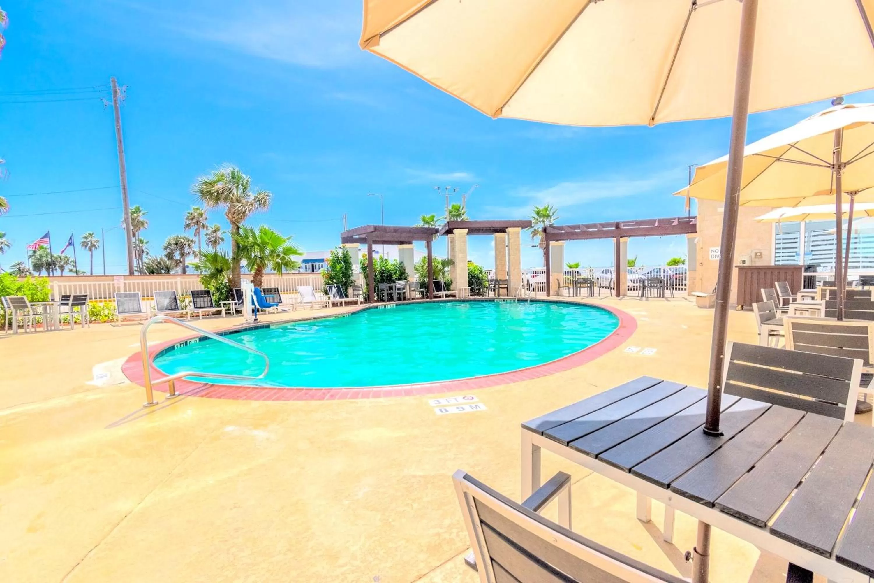 Swimming Pool in Clarion Pointe Galveston Seawall