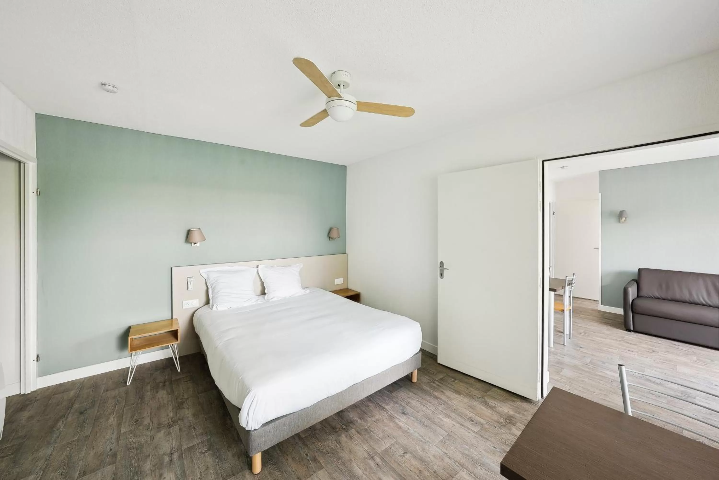 Bed in All Suites Appart Hôtel - Bassin d'Arcachon - Dune du Pilat