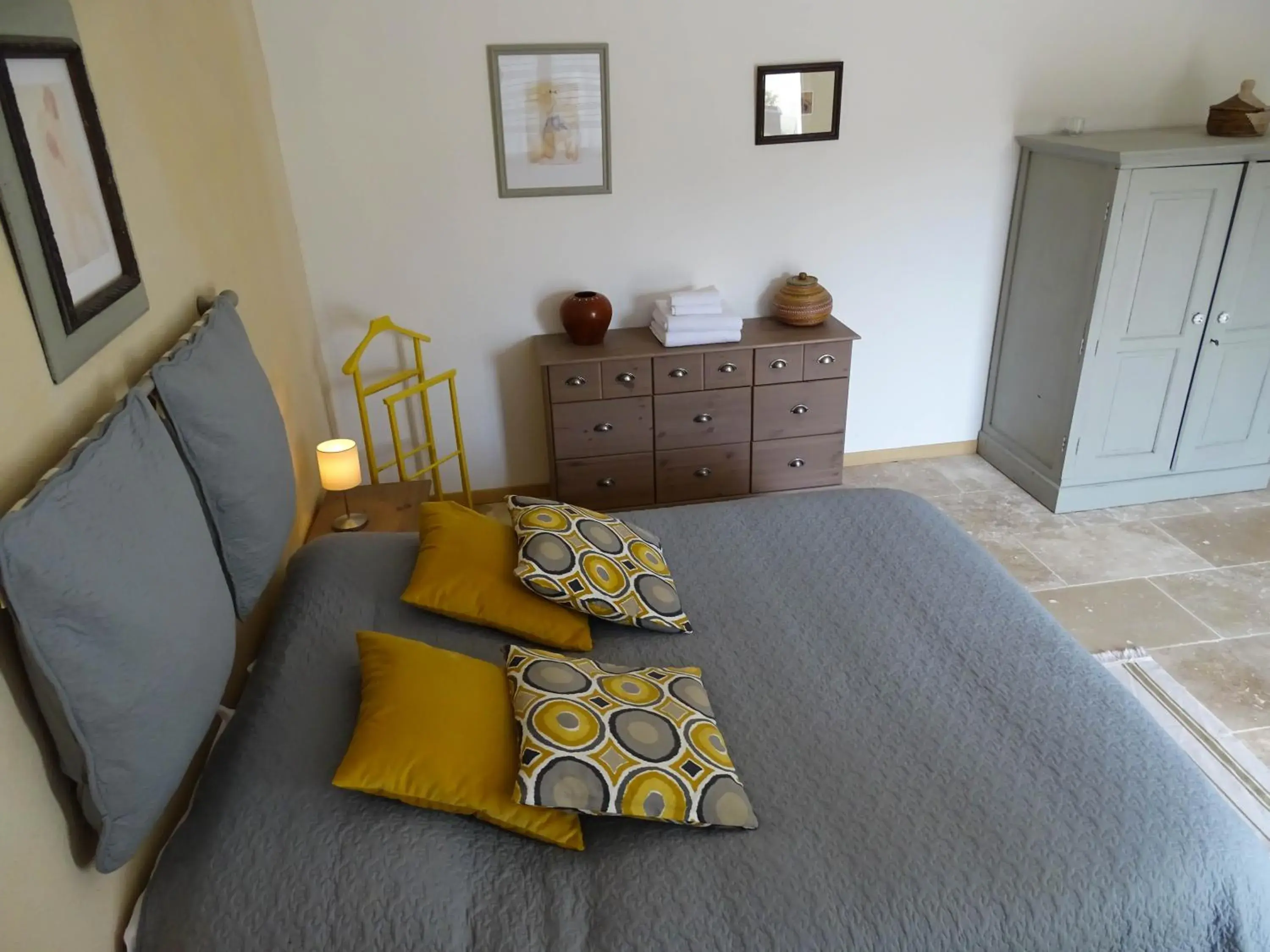 Bedroom, Bed in Clos St Pierre de Fraisse