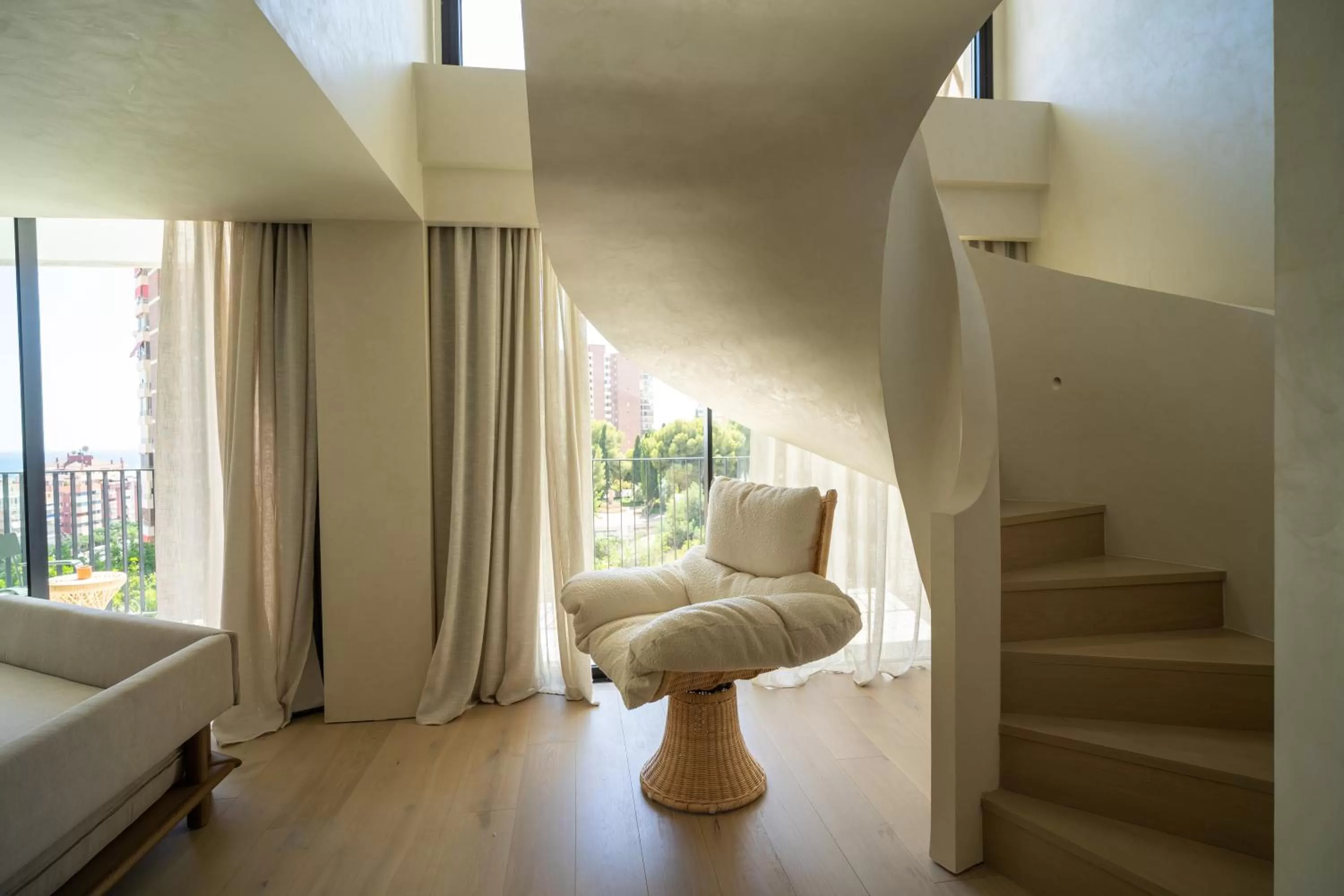 Living room in Mercure Benidorm