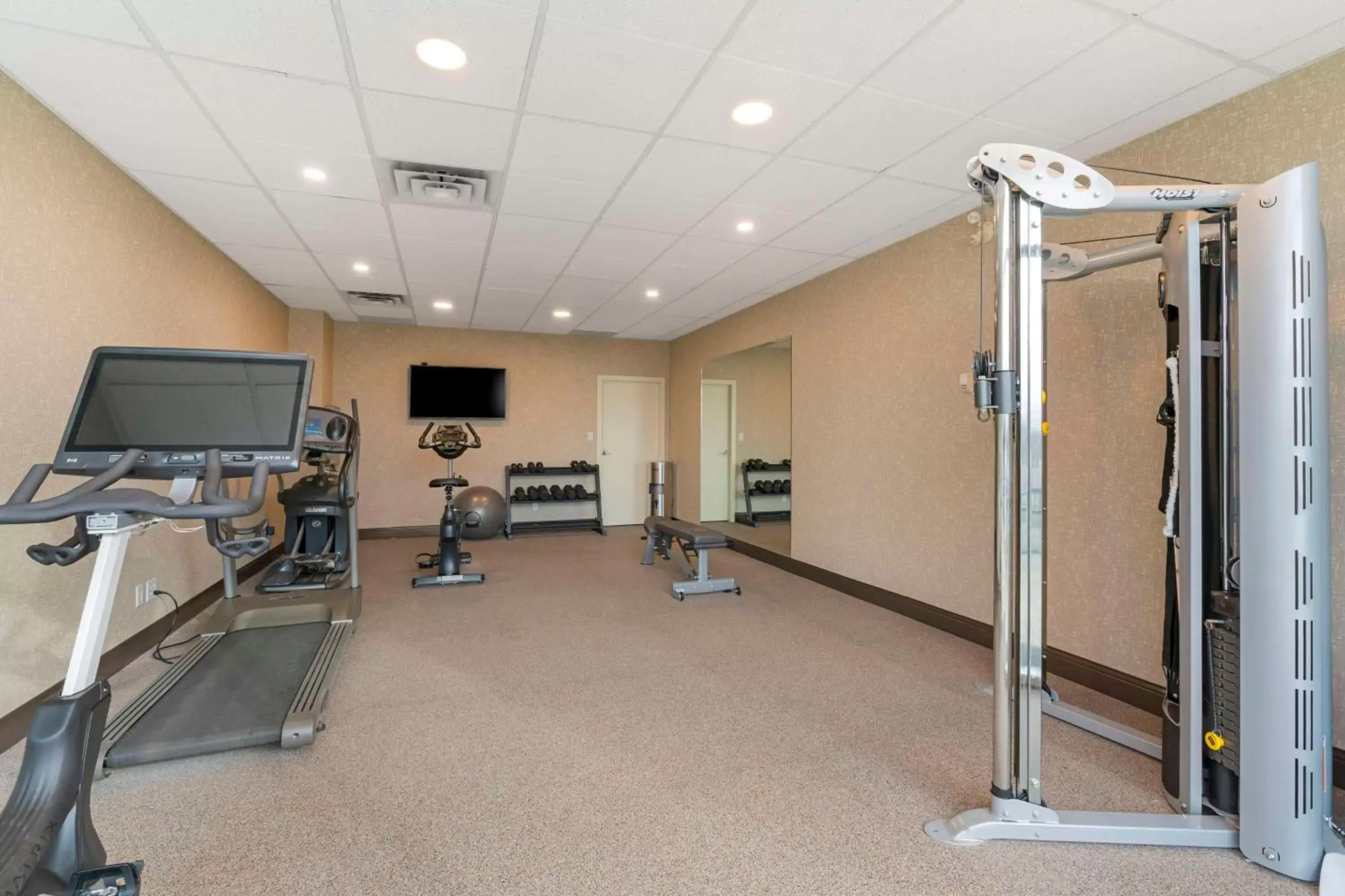 Sports, Fitness Center/Facilities in Best Western PLUS Mission City Lodge