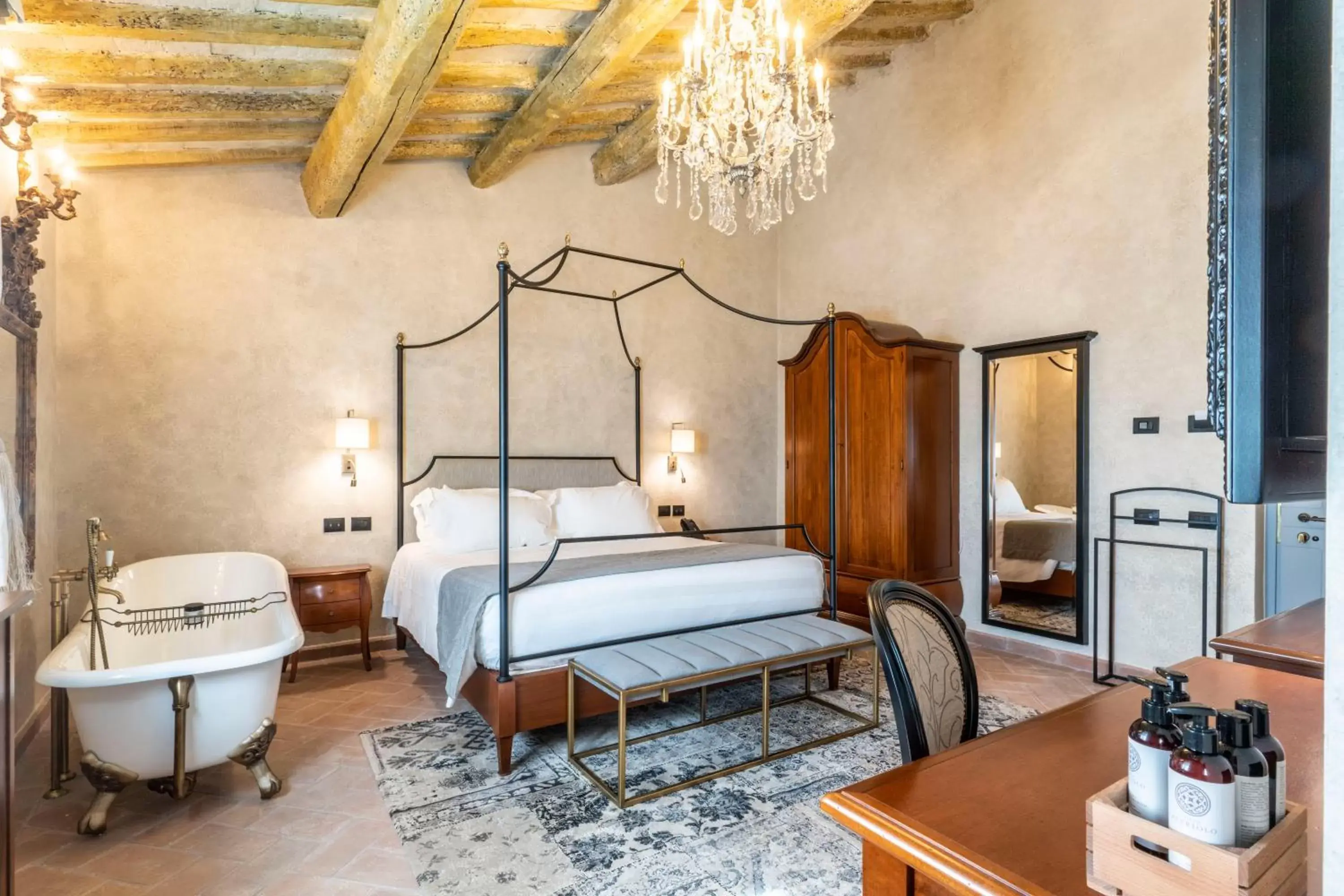 Bed in Villa Petriolo