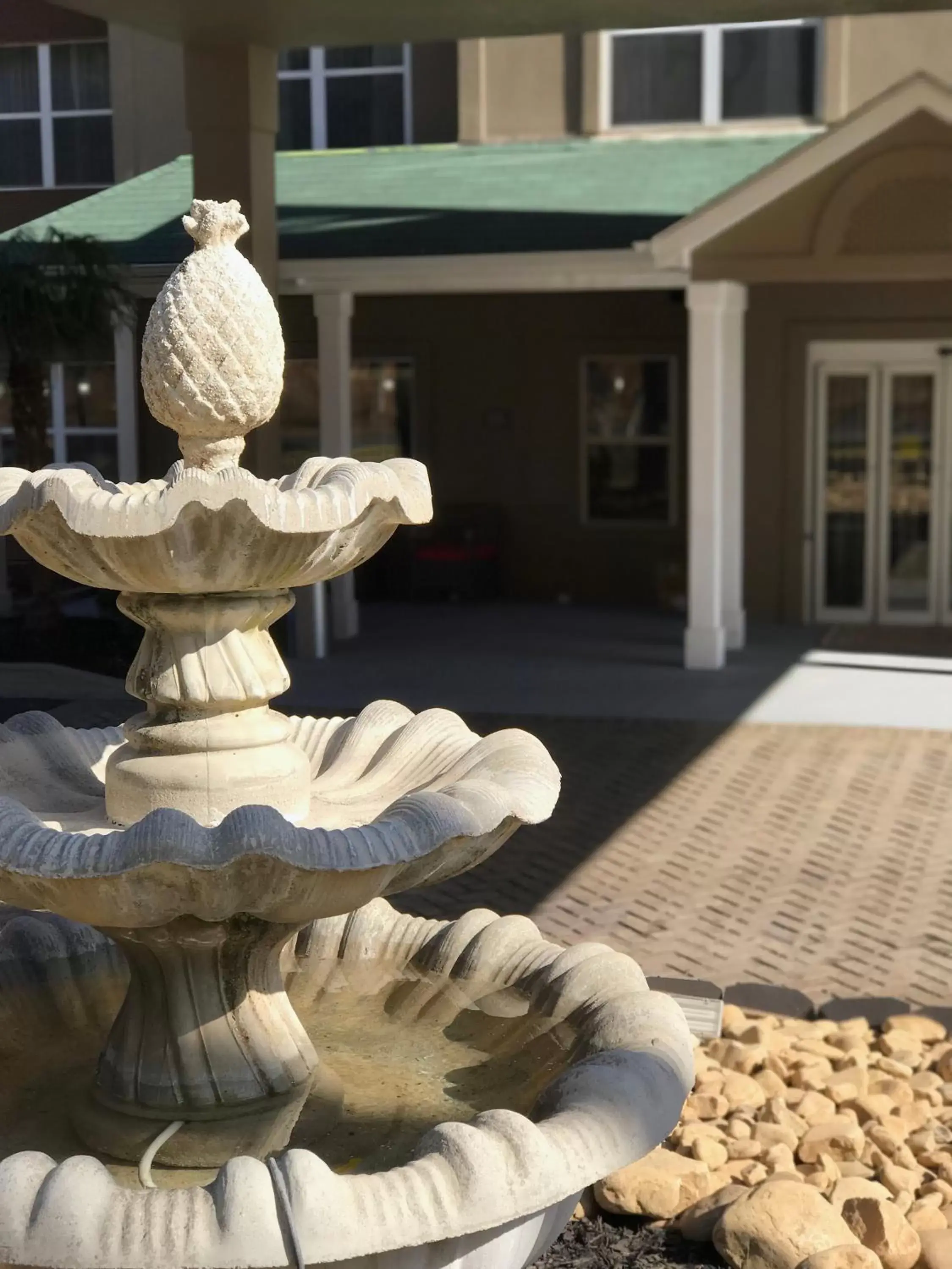 Facade/entrance in Country Inn & Suites by Radisson, Dalton, GA Facade/entrance in Country Inn & Suites by Radisson, Dalton, GA