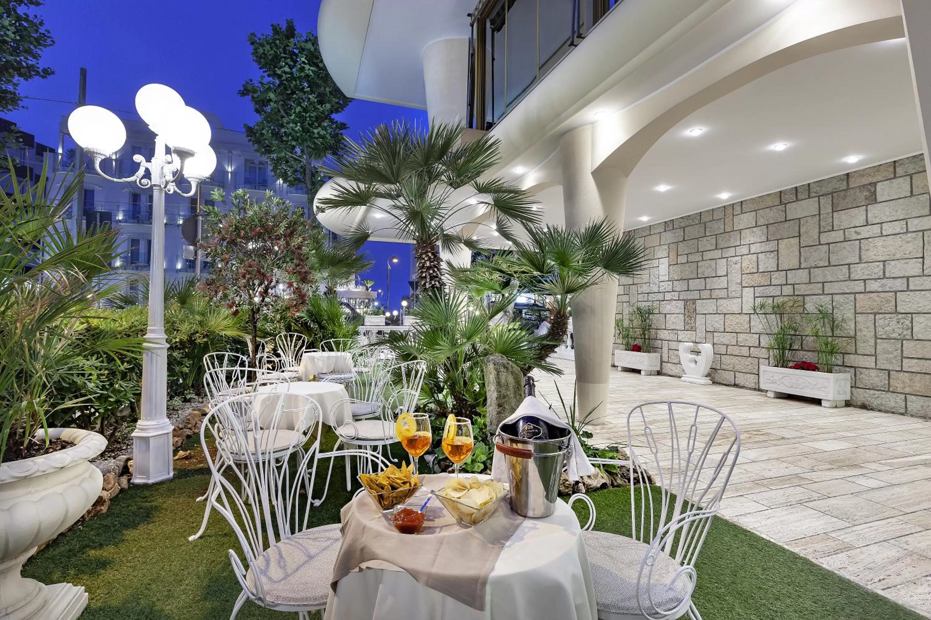 Garden in Ariminum Hotel