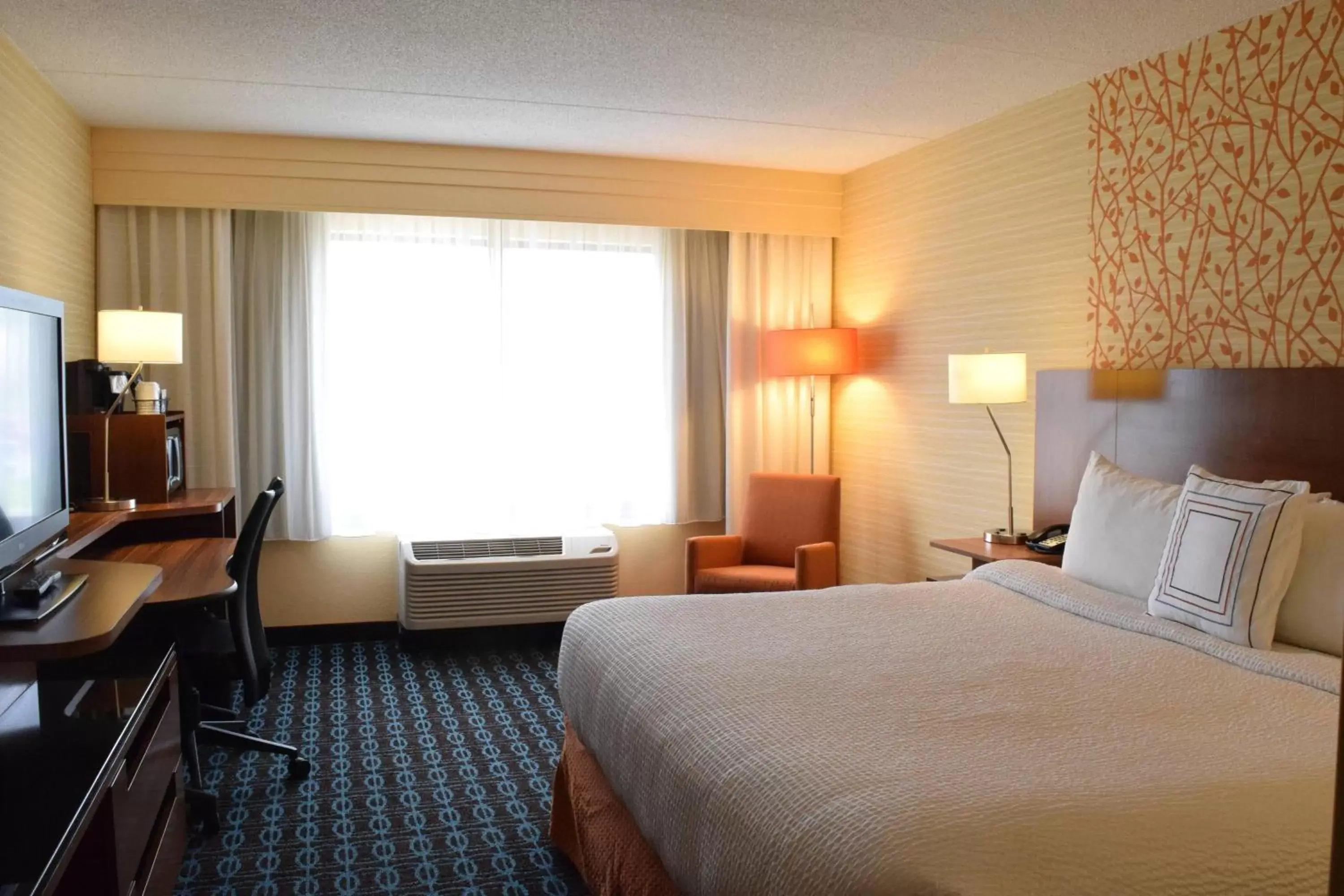 Photo of the whole room, Bed in Fairfield Inn by Marriot Binghamton