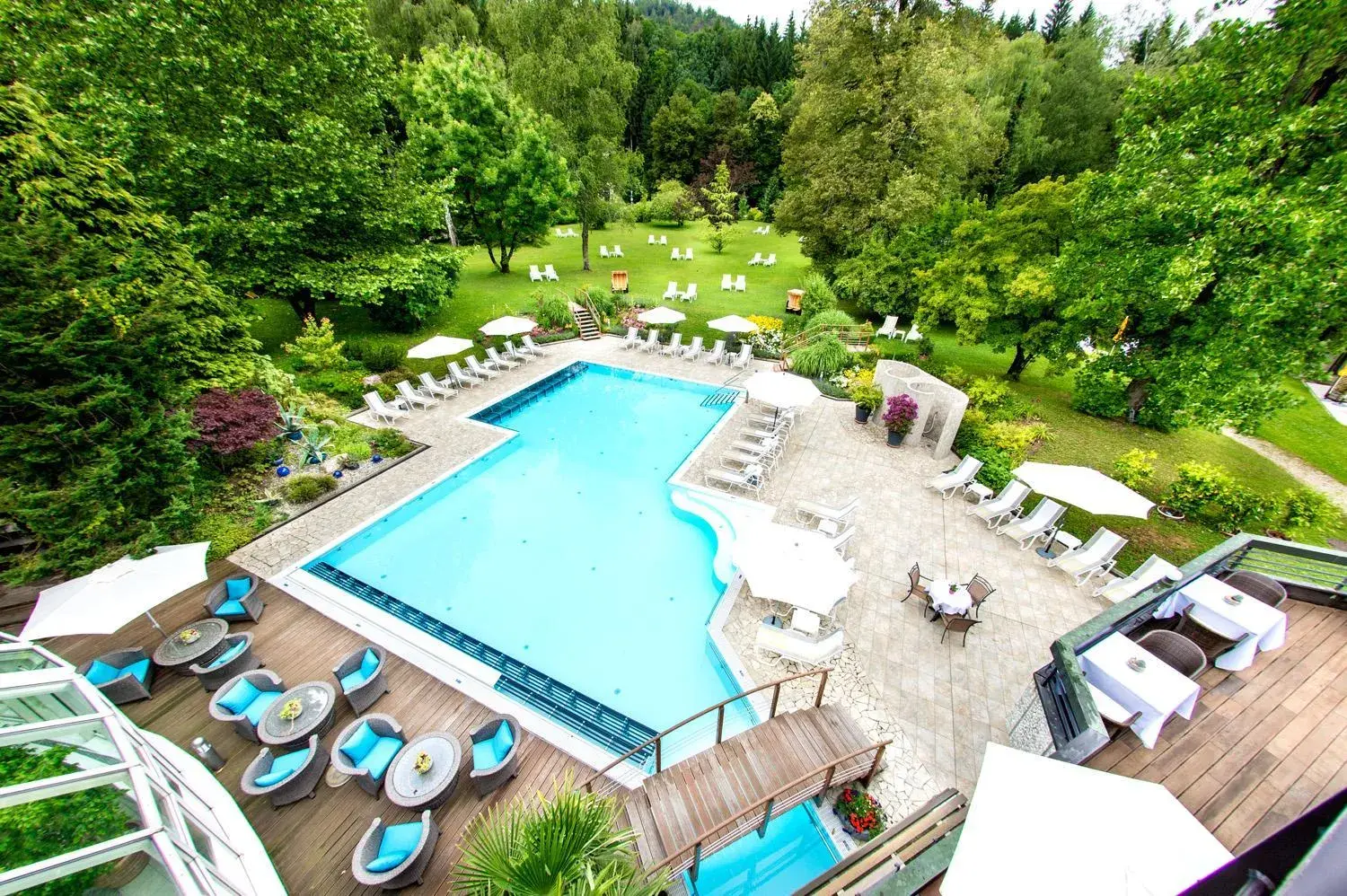 Swimming pool, Pool View in Hotel Warmbaderhof