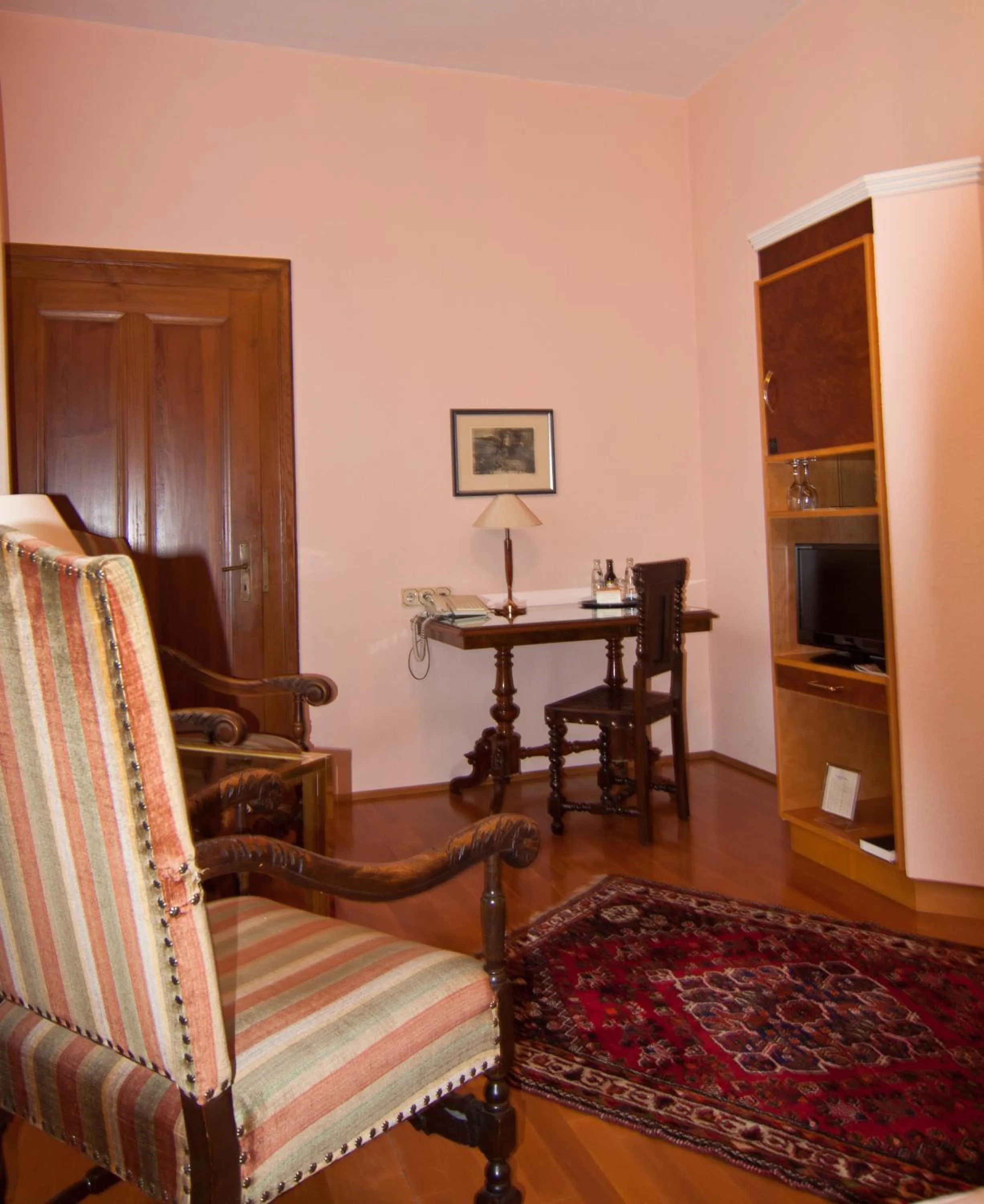 Photo of the whole room in Parkhotel Unter den Linden