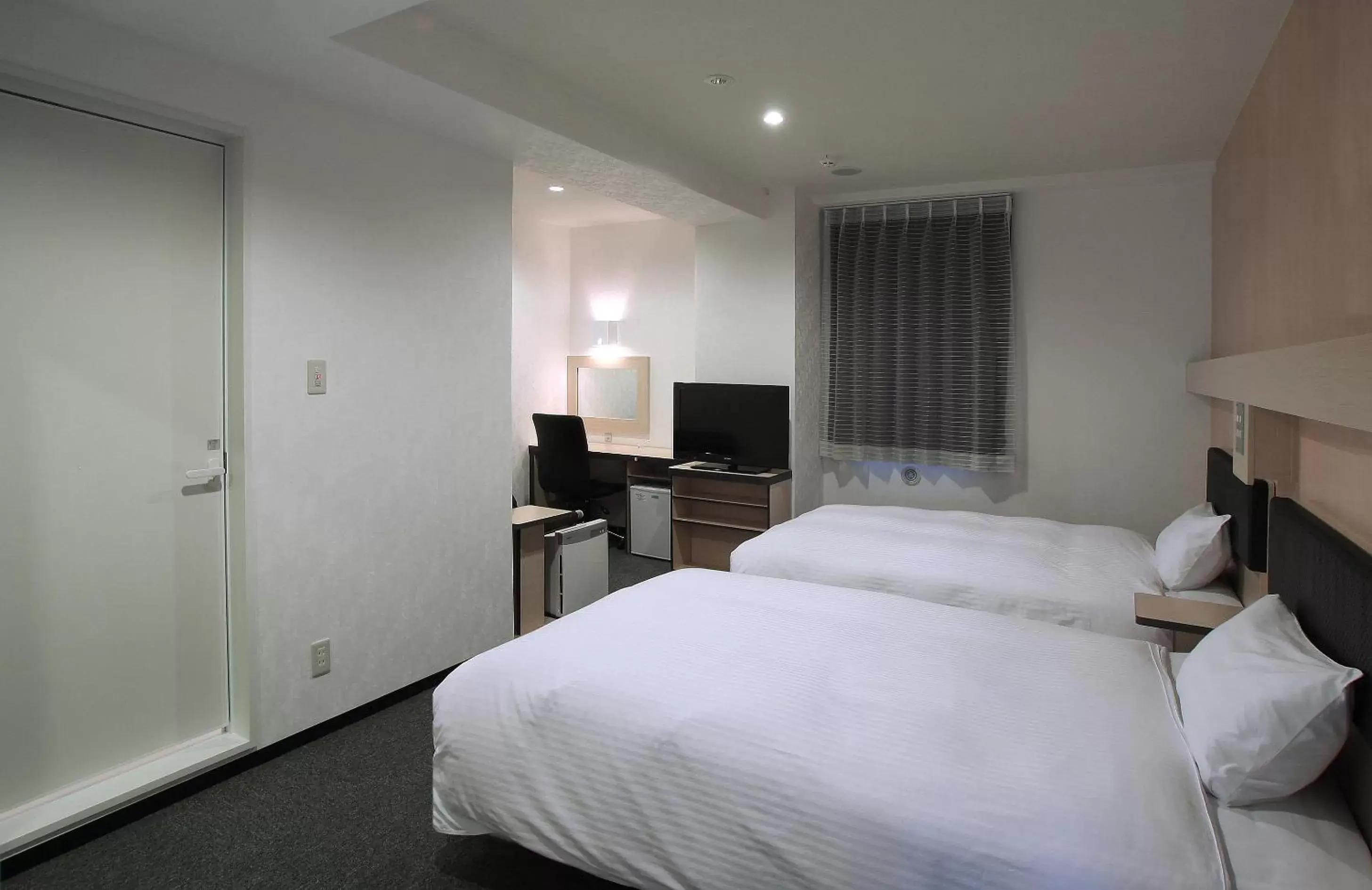 Photo of the whole room, Bed in Green Rich Hotel Yamaguchi Yuda Onsen Photo of the whole room, Bed in Green Rich Hotel Yamaguchi Yuda Onsen