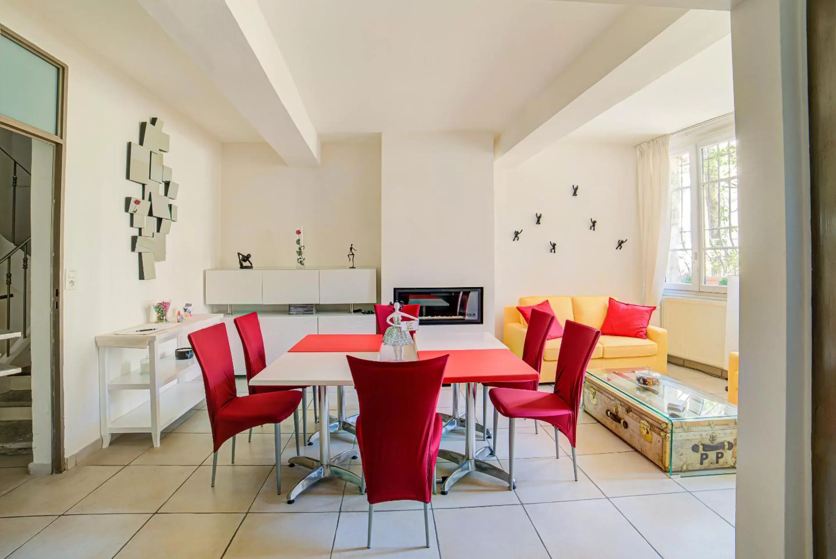 Living room, Dining Area in Le Limas