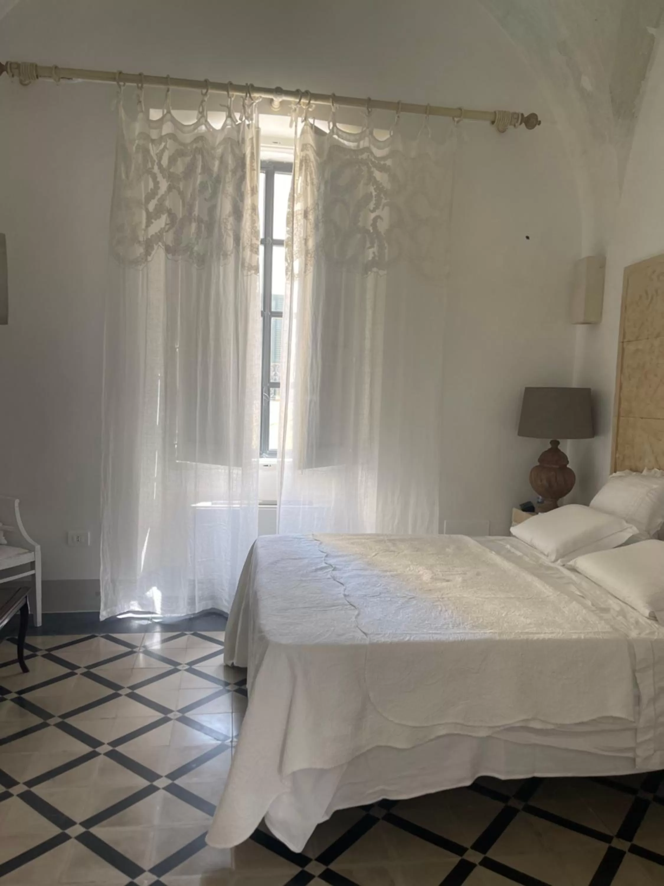 Bedroom, Bed in Palazzo NUR