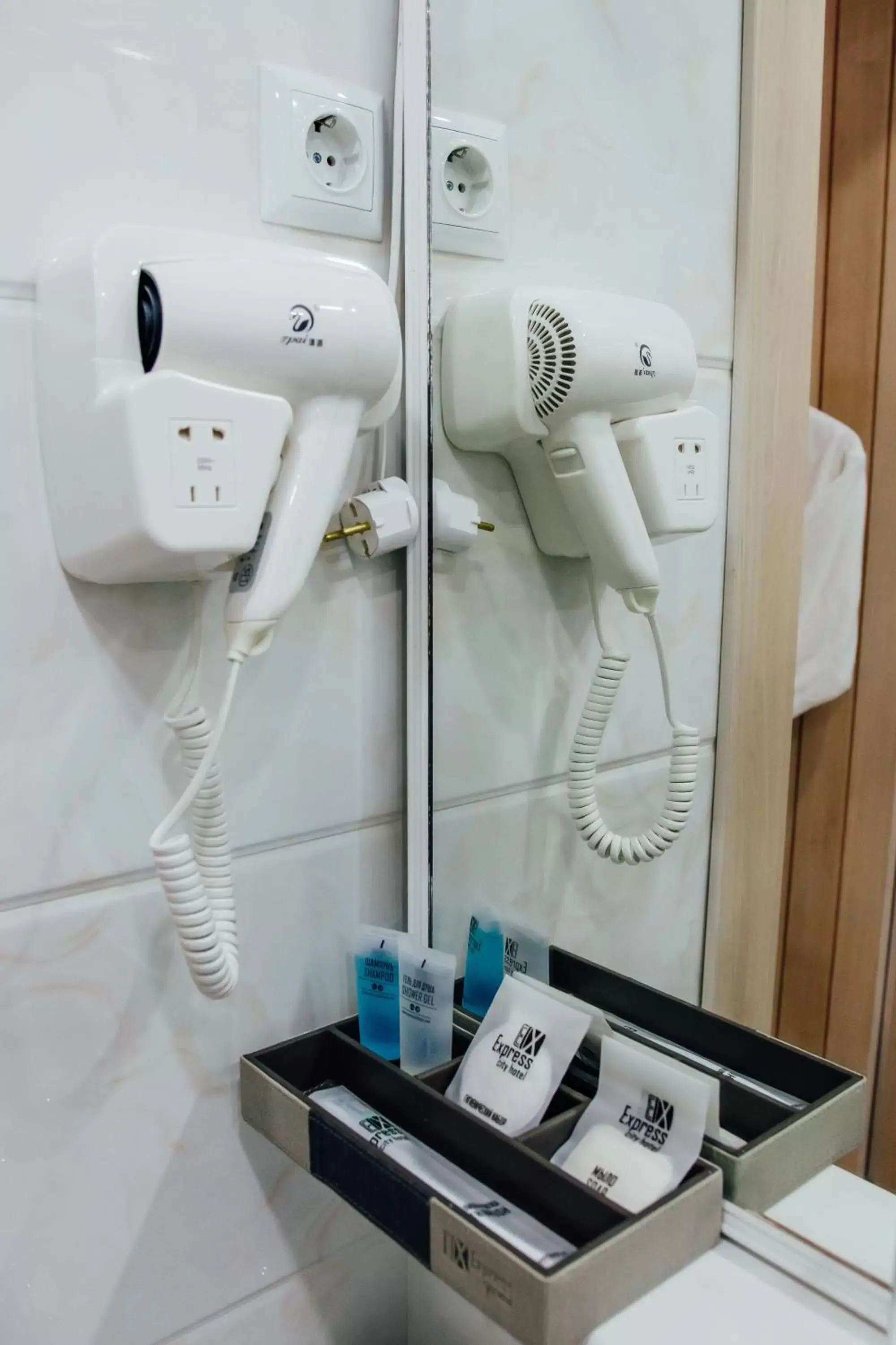 Bathroom in Express City Hotel Bathroom in Express City Hotel