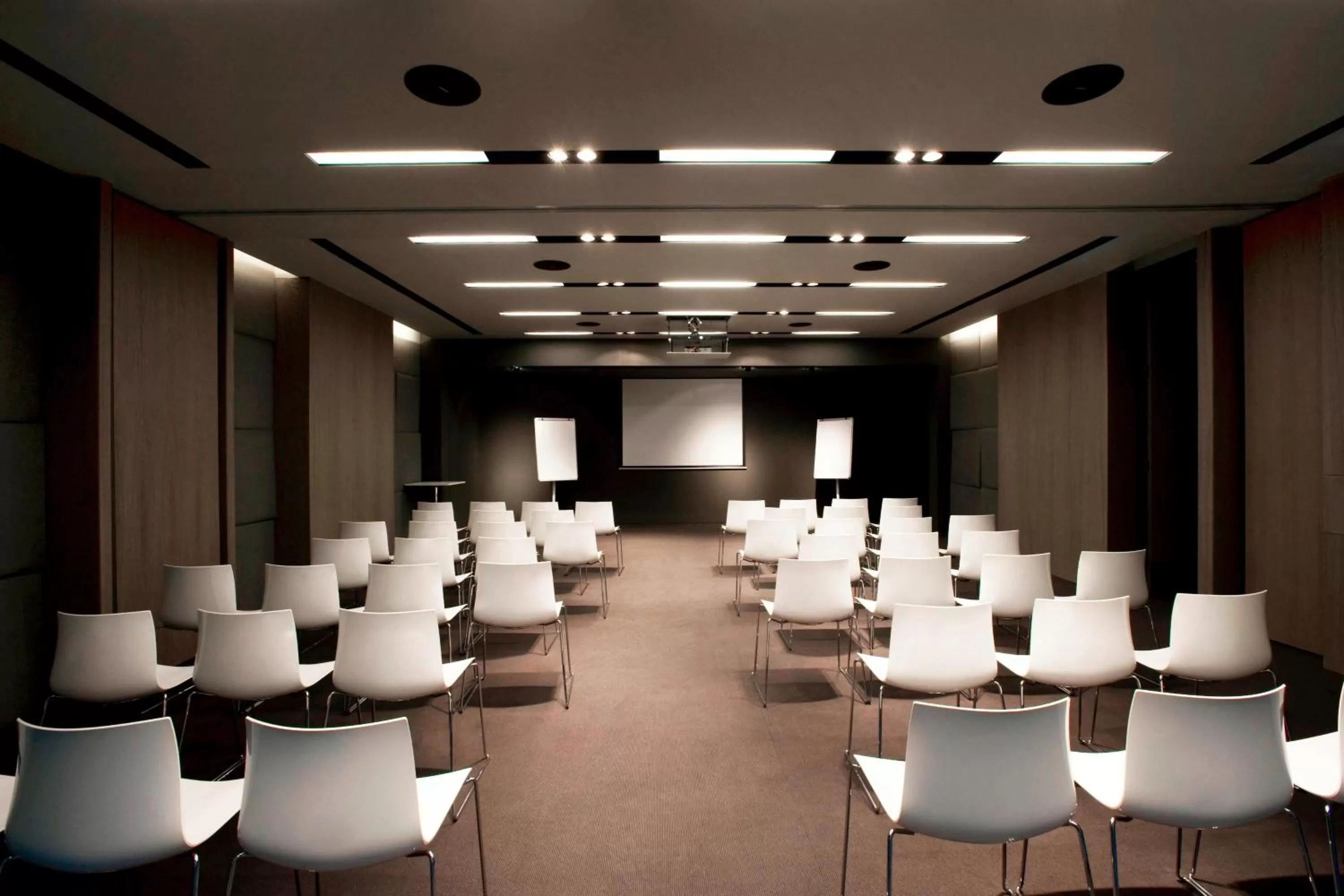 Meeting/conference room in W Istanbul
