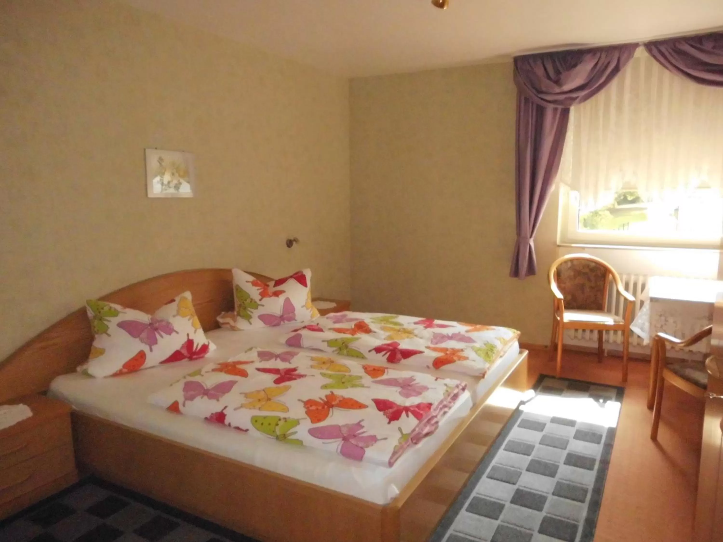 Bed in Hotel Garni am Heuberg