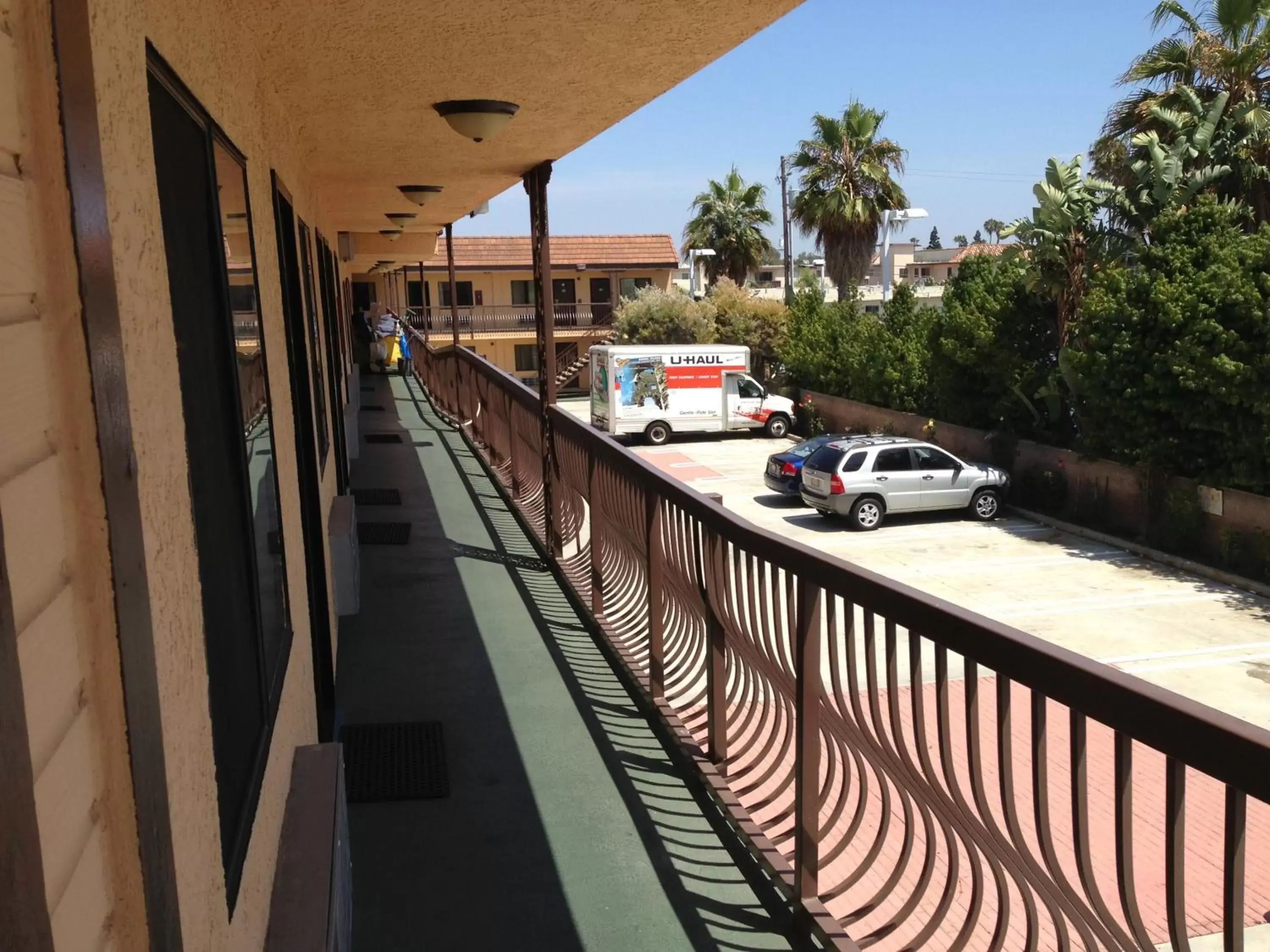Balcony/Terrace in Del Amo Inn