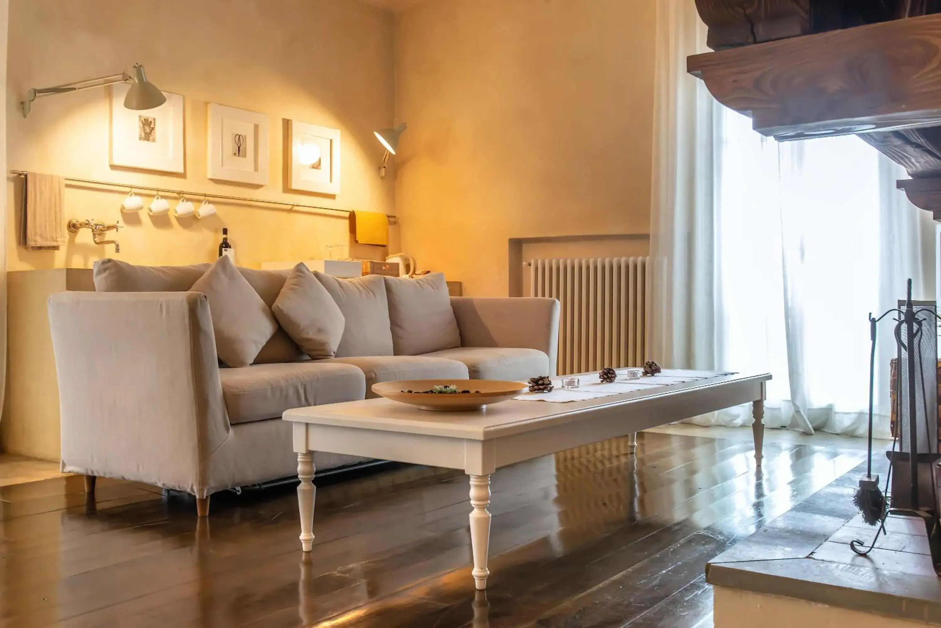 Living room, Seating Area in Villa Cassia di Baccano