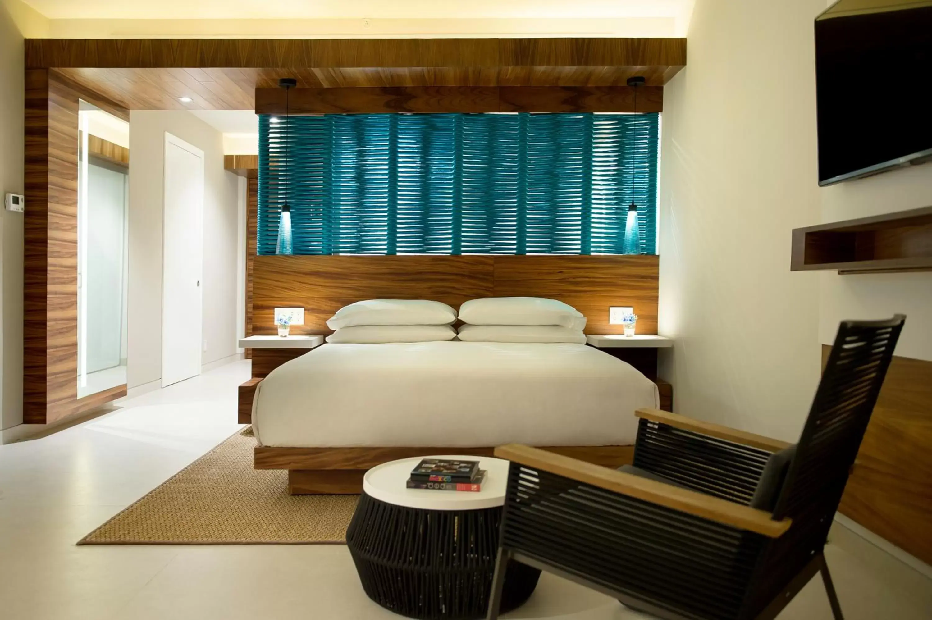 Club King Room with Partial View in Grand Hyatt Playa del Carmen Resort