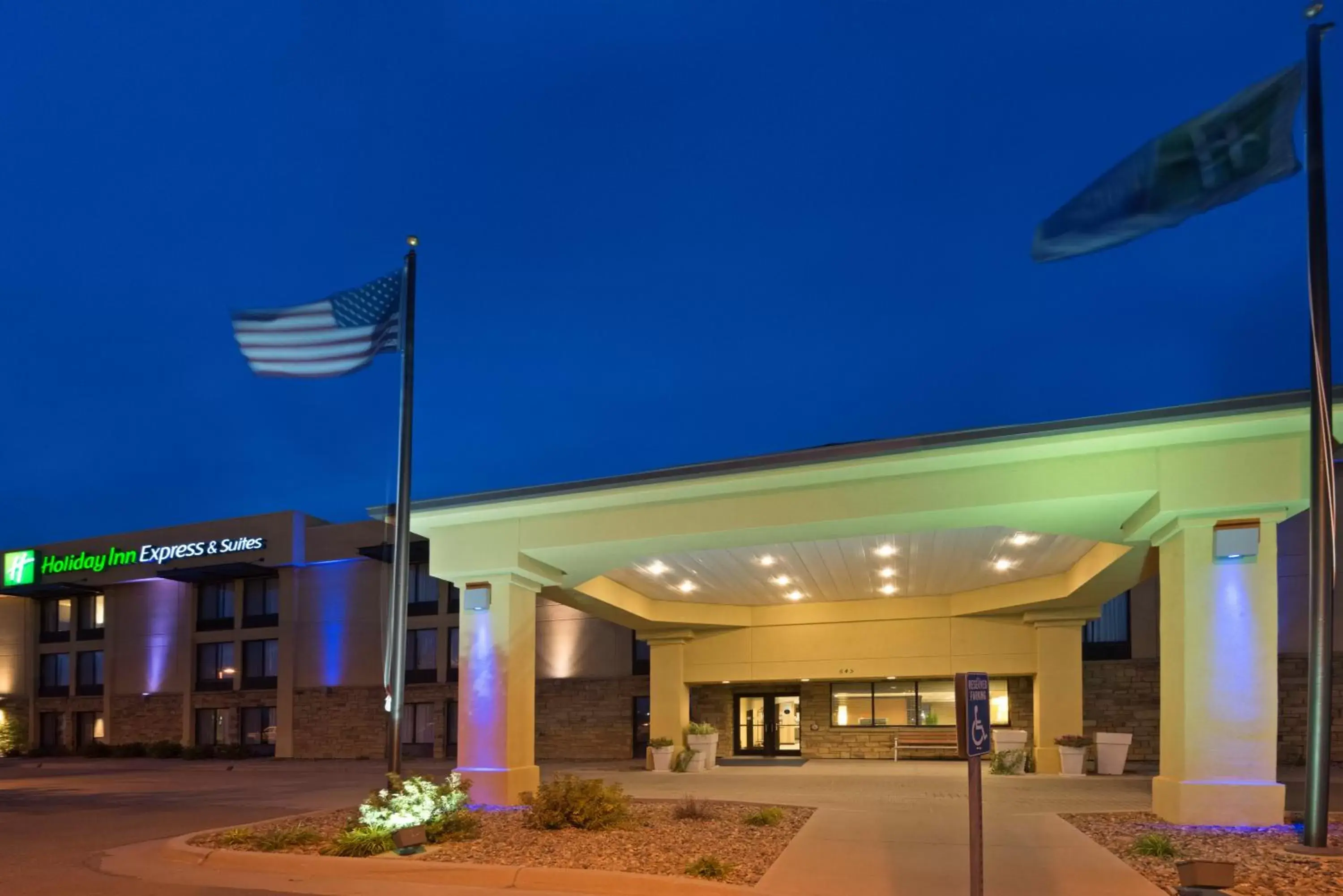 Property building in Holiday Inn Express Hotel & Suites Colby, an IHG Hotel