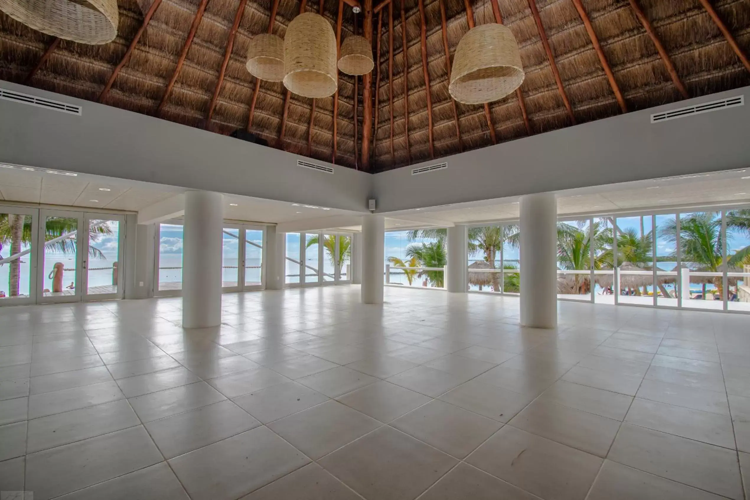 Meeting/conference room, Swimming Pool in Puerto Aventuras Hotel & Beach Club