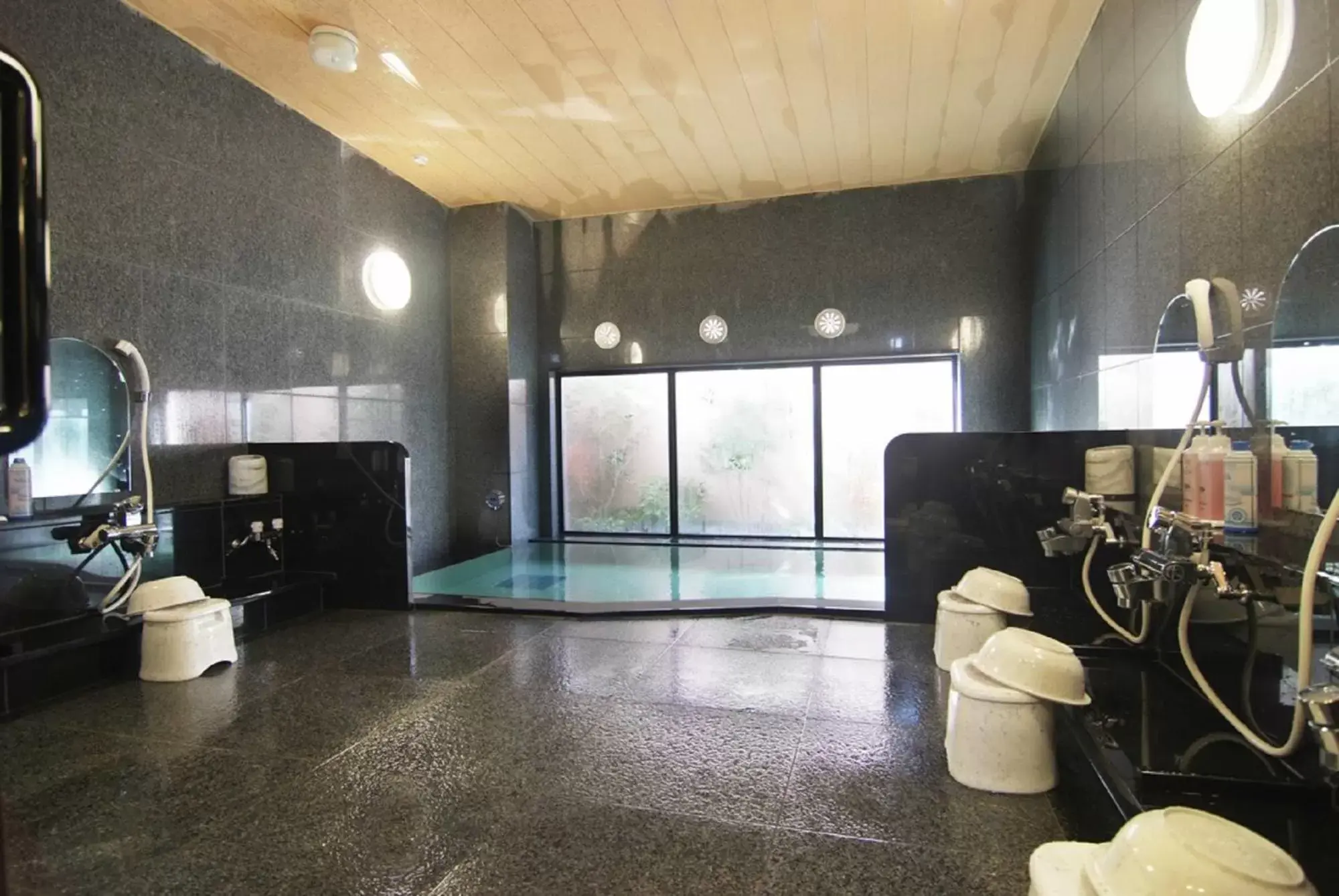 Public Bath, Bathroom in Hotel Route-Inn Toki