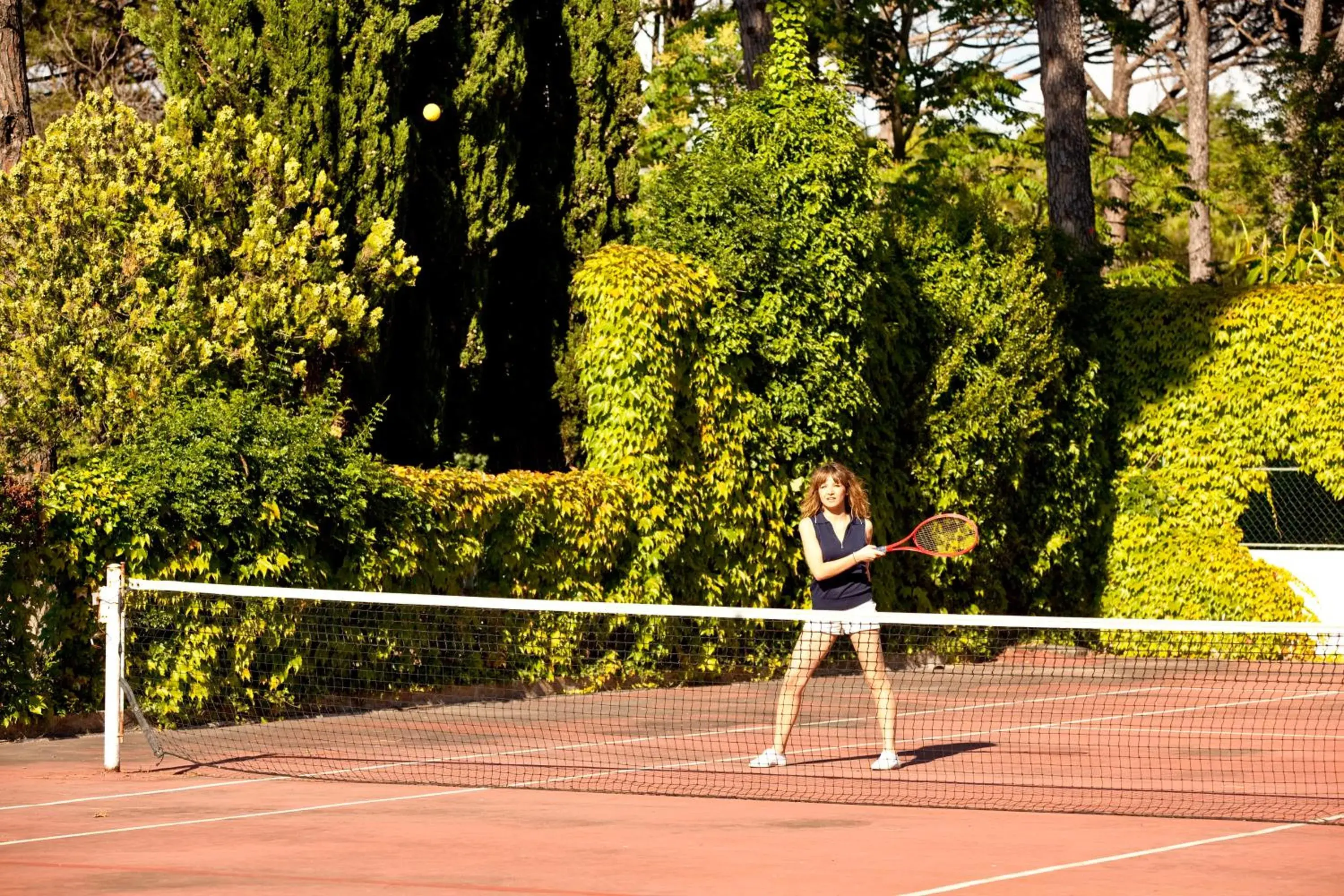 Tennis court, Other Activities in Hotel Continental Ischia