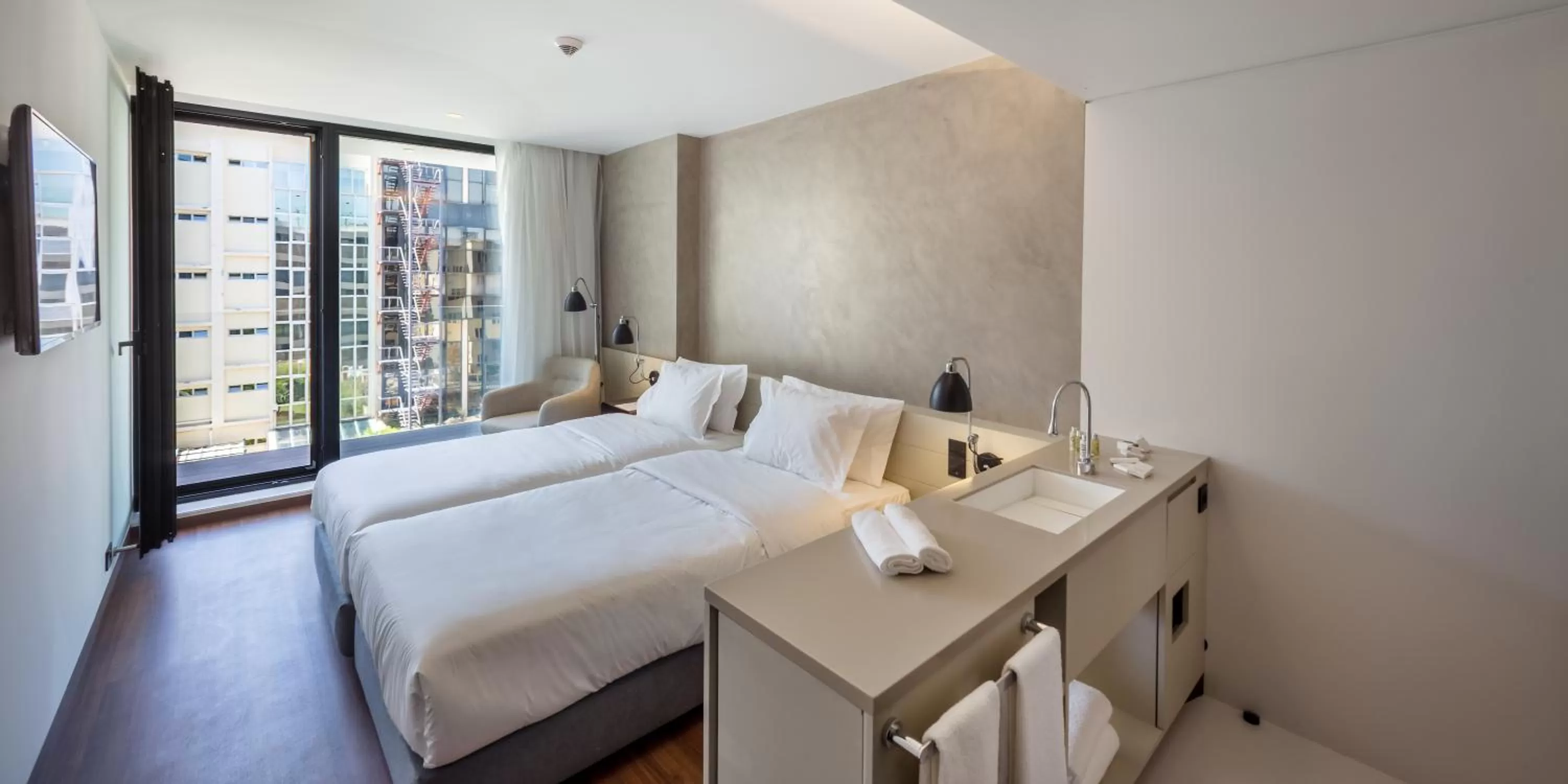 Day, Bed in Lux Lisboa Park