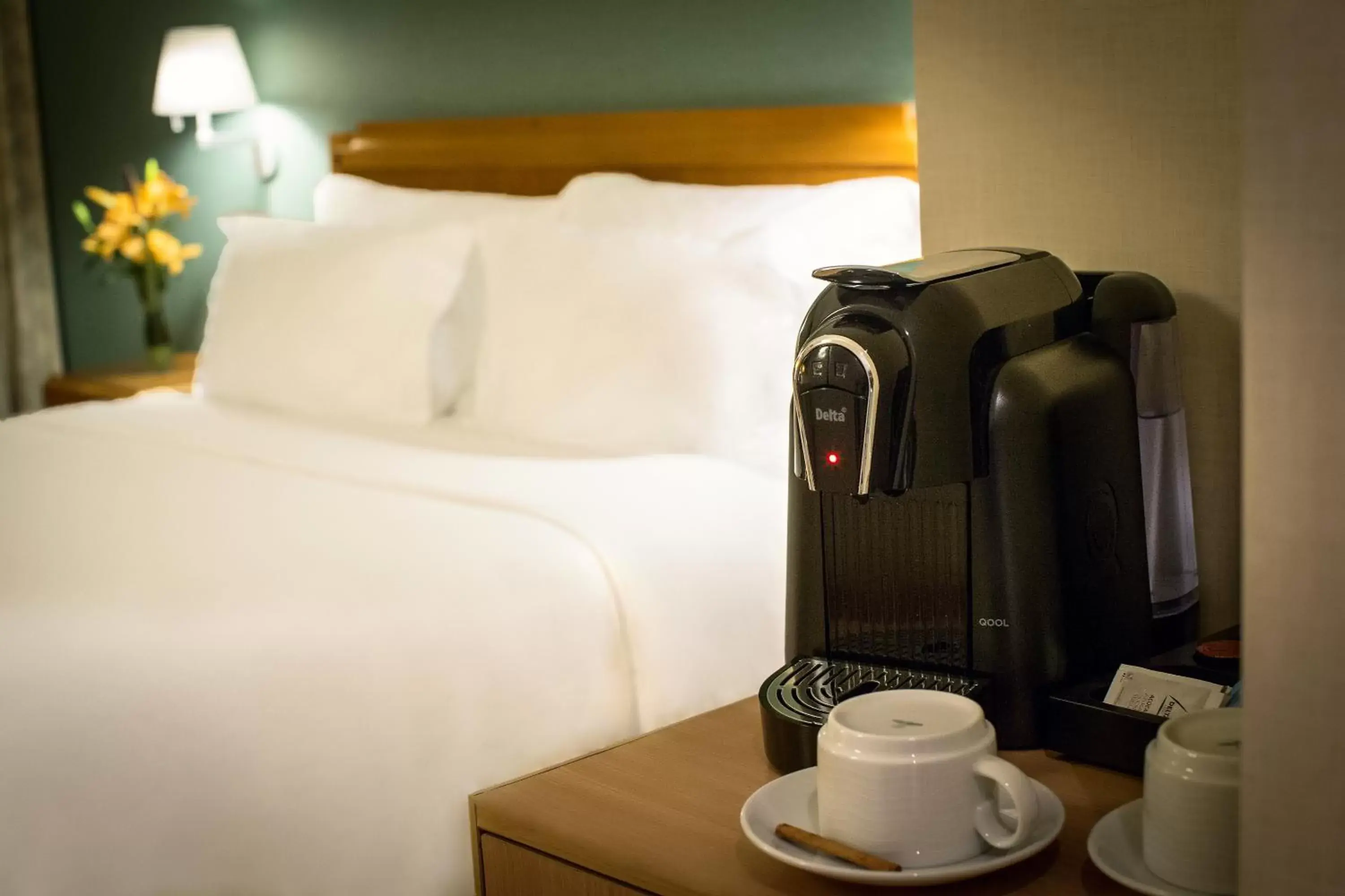 Coffee/Tea Facilities in SANA Metropolitan Hotel