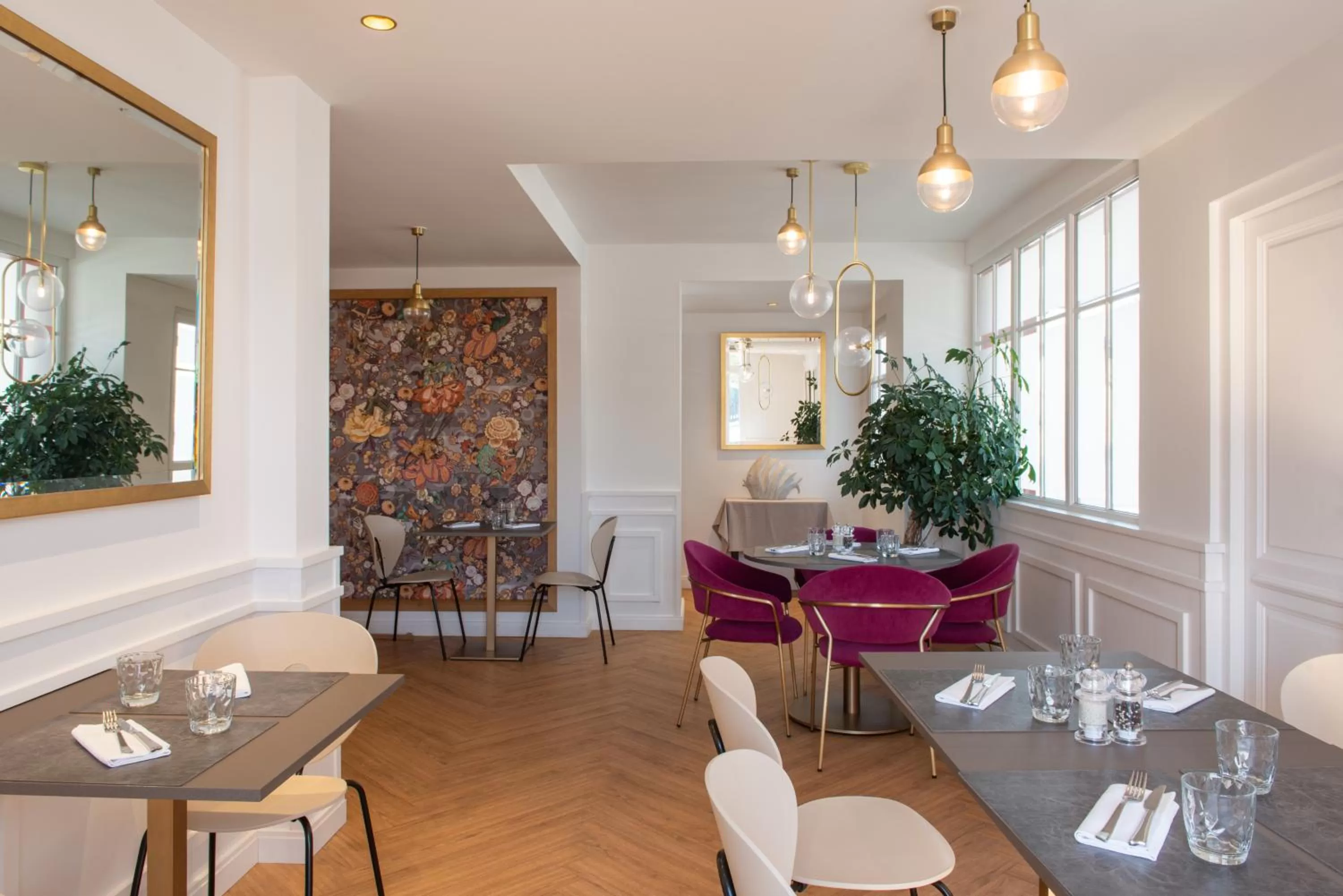 Restaurant/places to eat in Domaine du Limonay, The Originals Collection