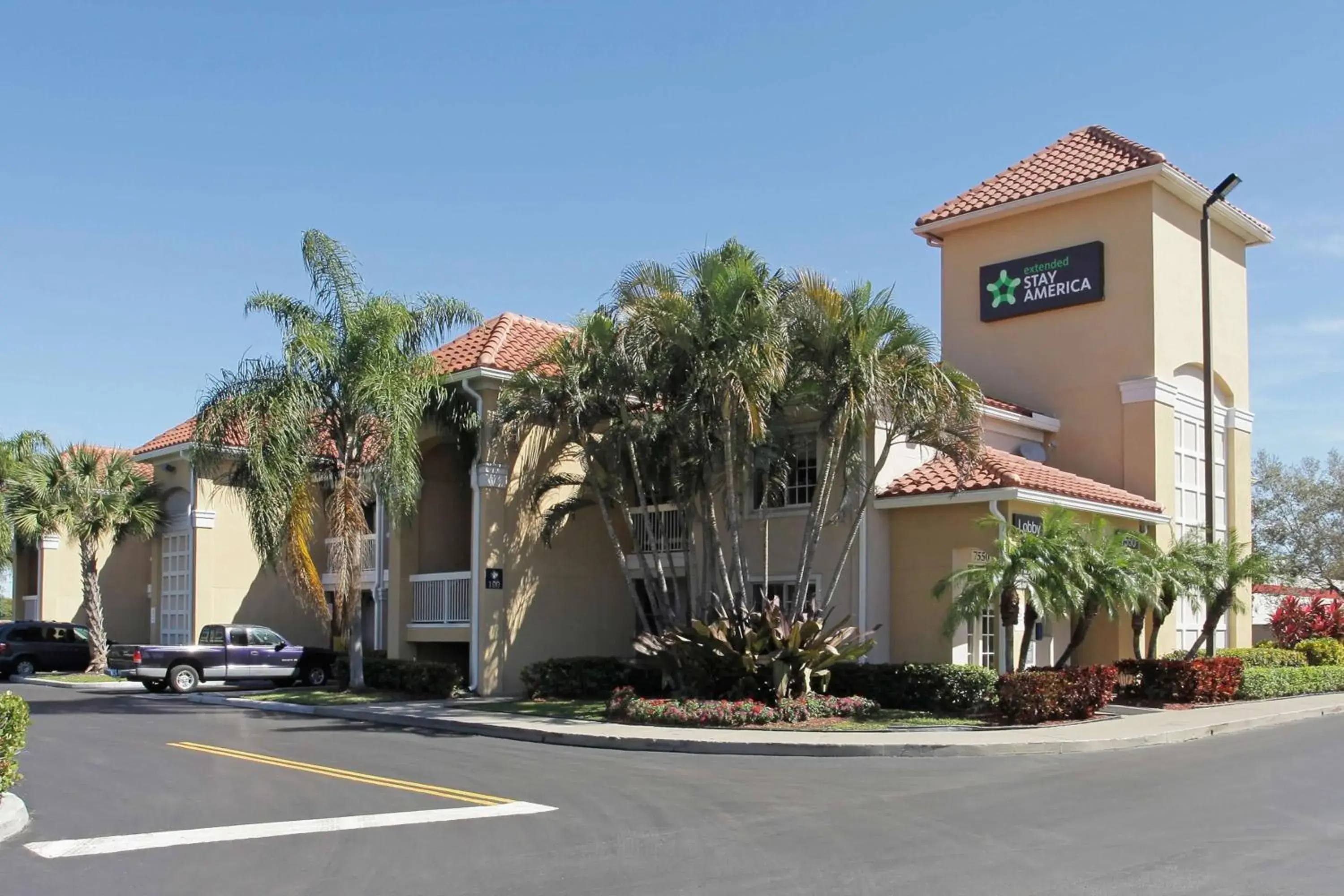 Property Building in Extended Stay America Suites - Fort Lauderdale - Davie