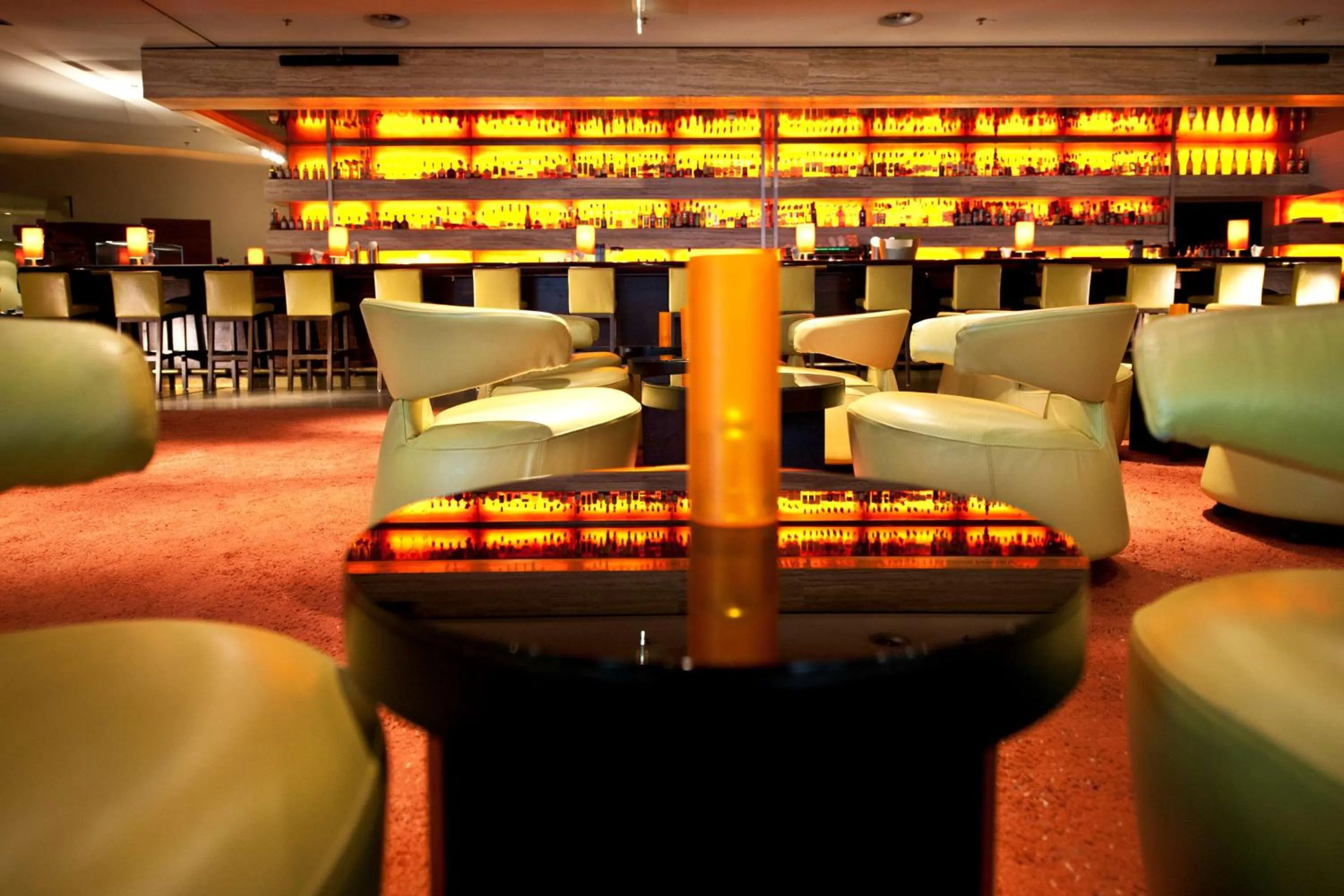 Night in Dorint Hotel am Heumarkt Köln