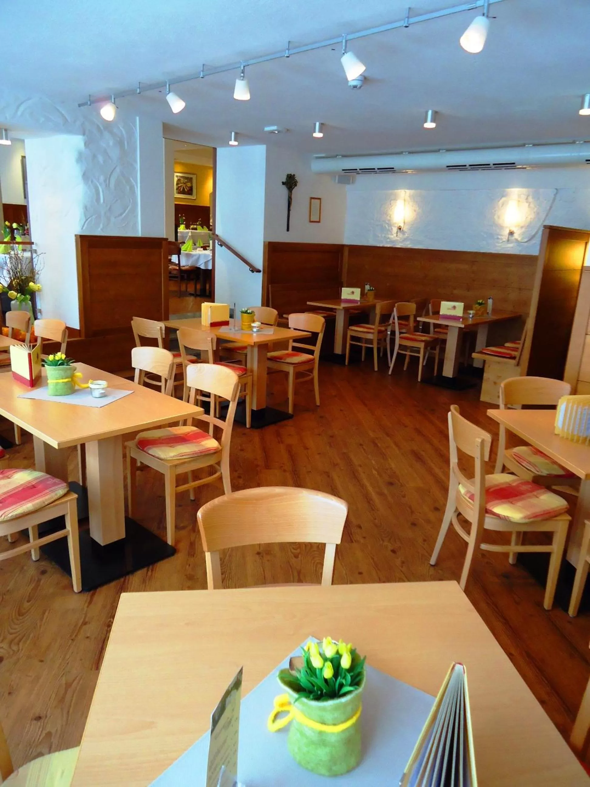 Restaurant/places to eat in Hotel Gasthof Posthalter