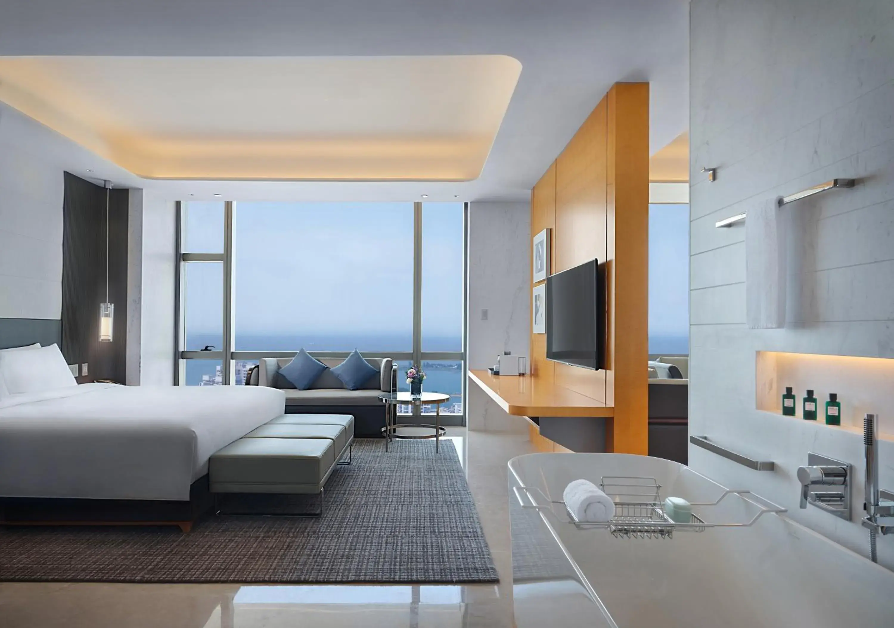 Bedroom in Sofitel Haikou