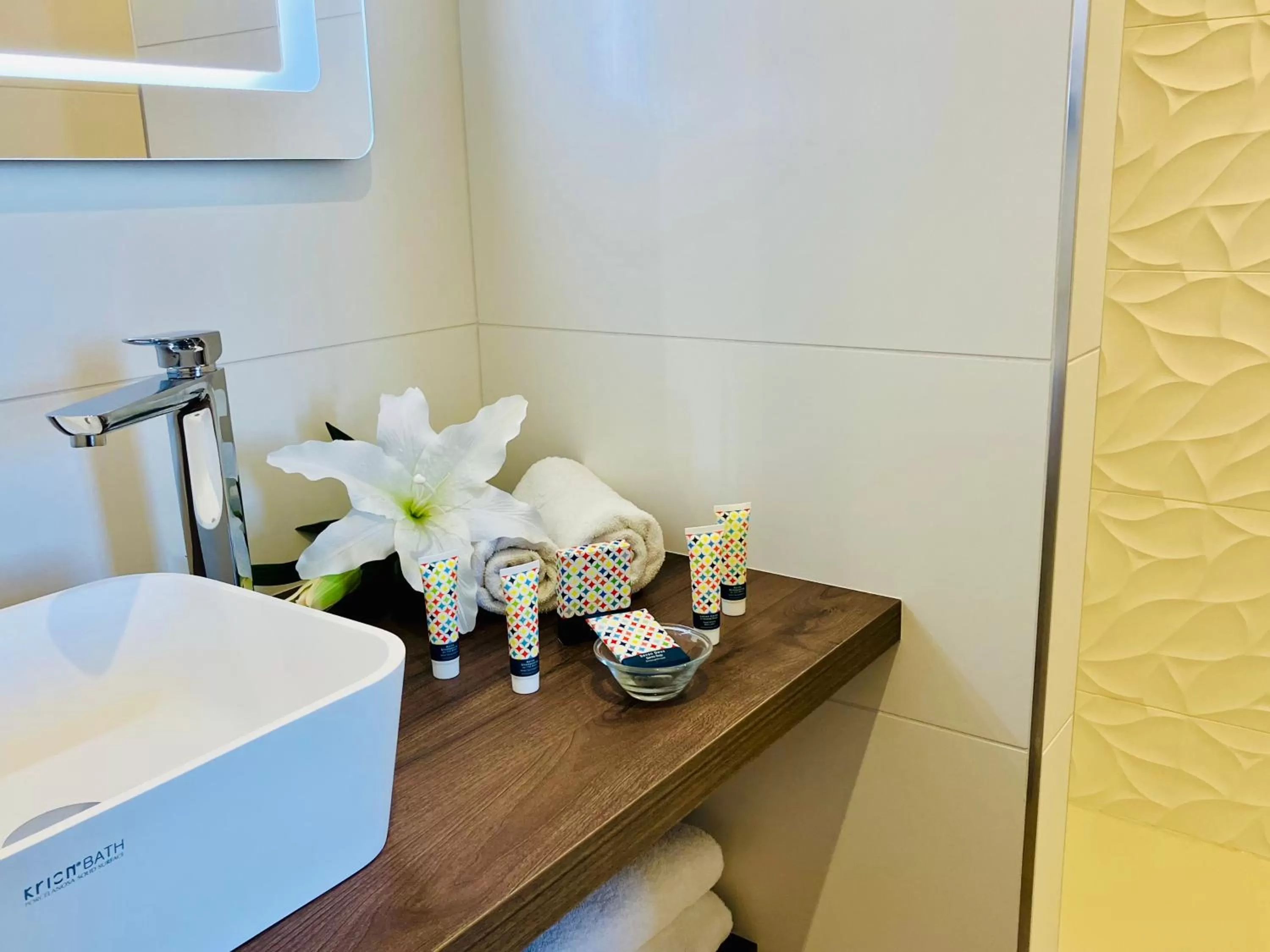 Shower in Hôtel Outre-Mer - Villa Le Couchant