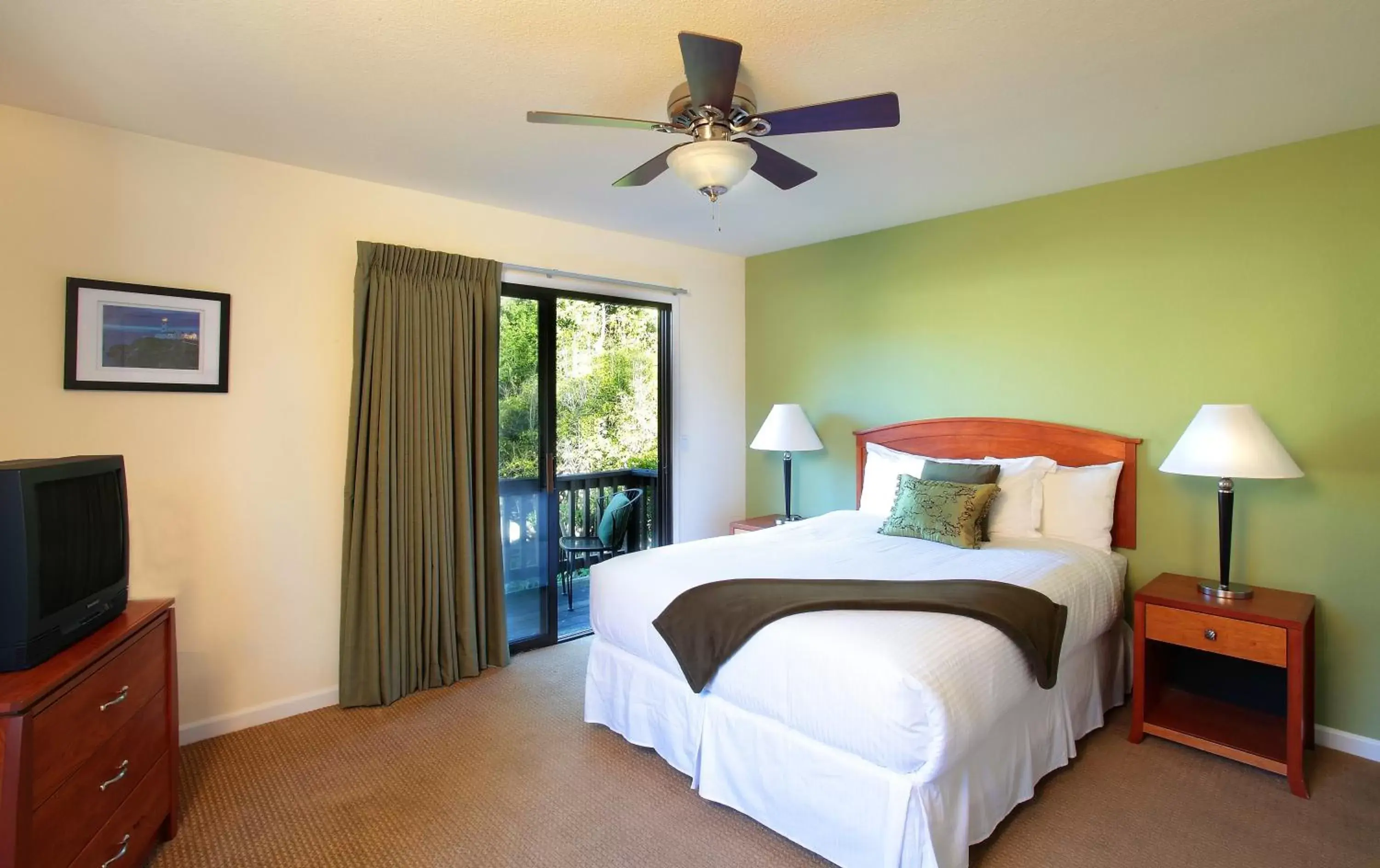 Queen Room with Balcony in West Sonoma Inn & Spa Queen Room with Balcony in West Sonoma Inn & Spa